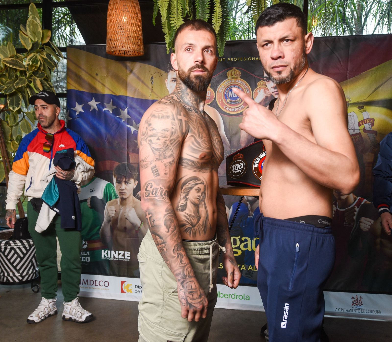Las fotos del pesaje de la velada de Rafa Lozano Jr. en Córdoba