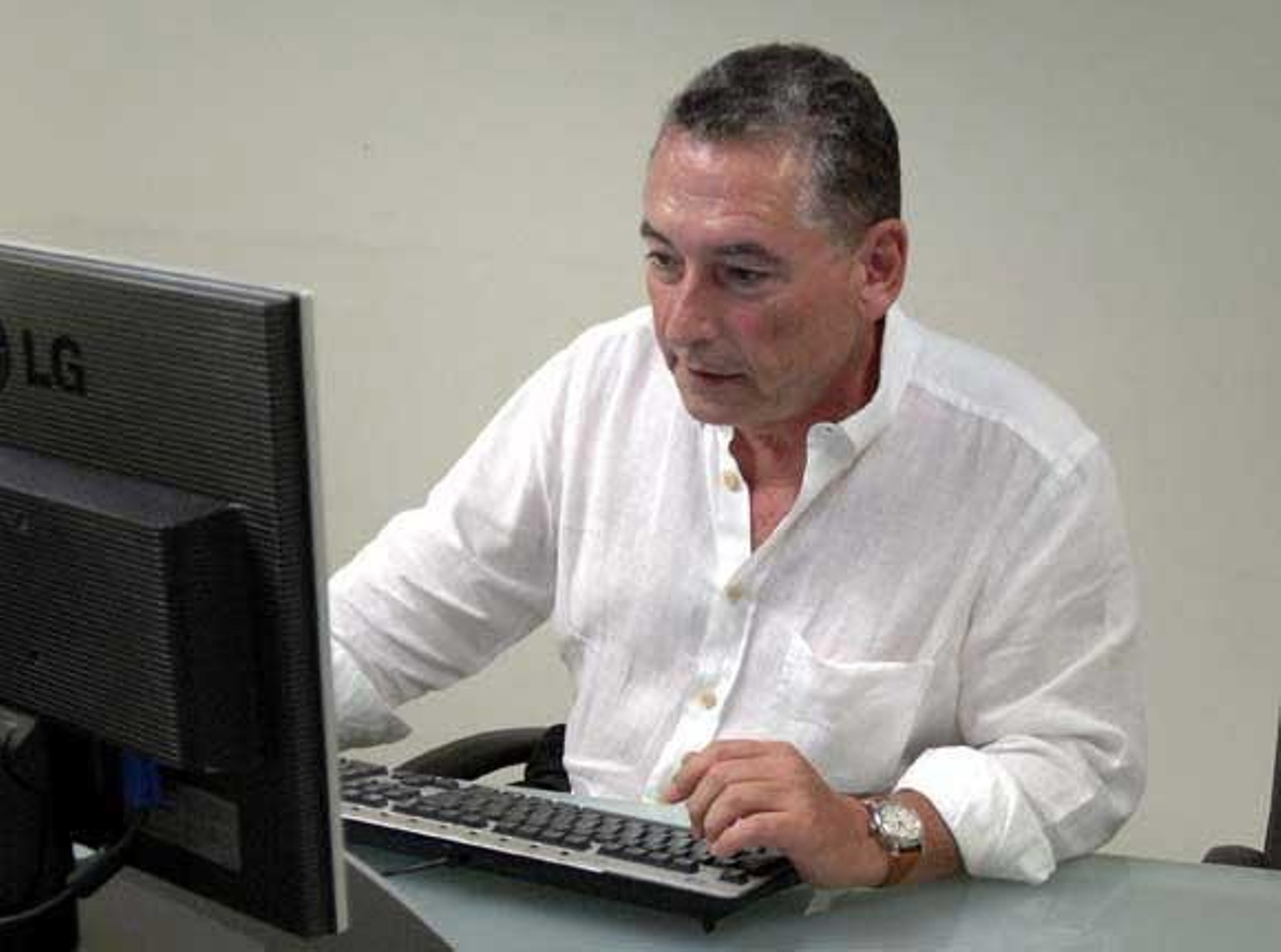 La Fundación Heliópolis responde a los lectores