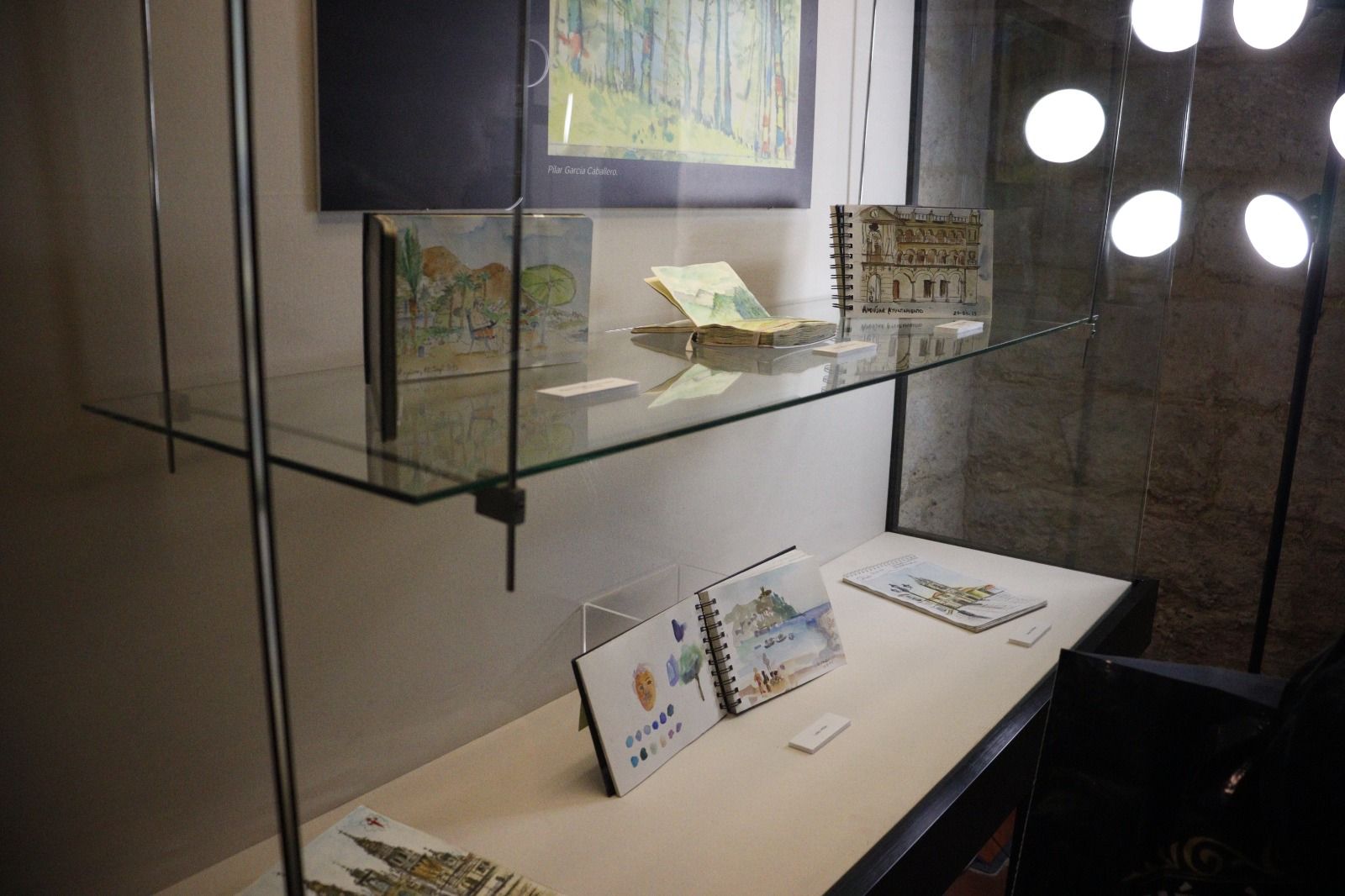 Las mejores imágenes de la exposición 'El Arte de Viajar o Viajar con Arte' en Córdoba