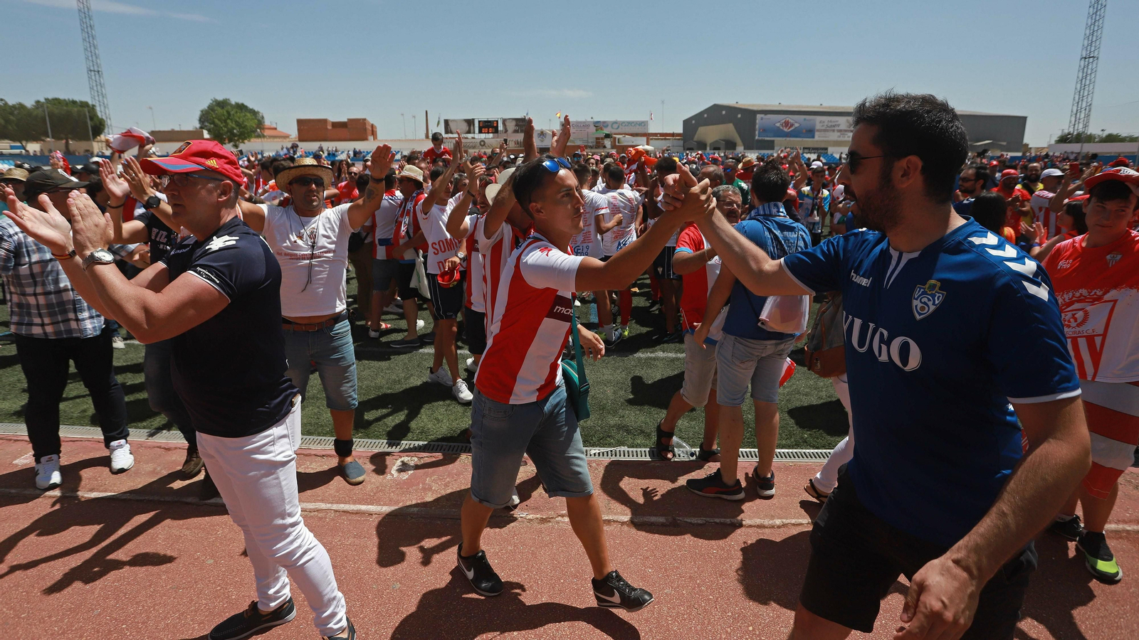 Las mejores fotos de la celebración del ascenso del Algeciras en Socuéllamos