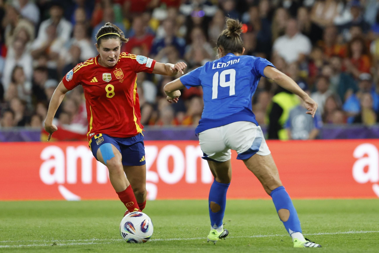 Las fotos del Italia - España de la Eurocopa femenina
