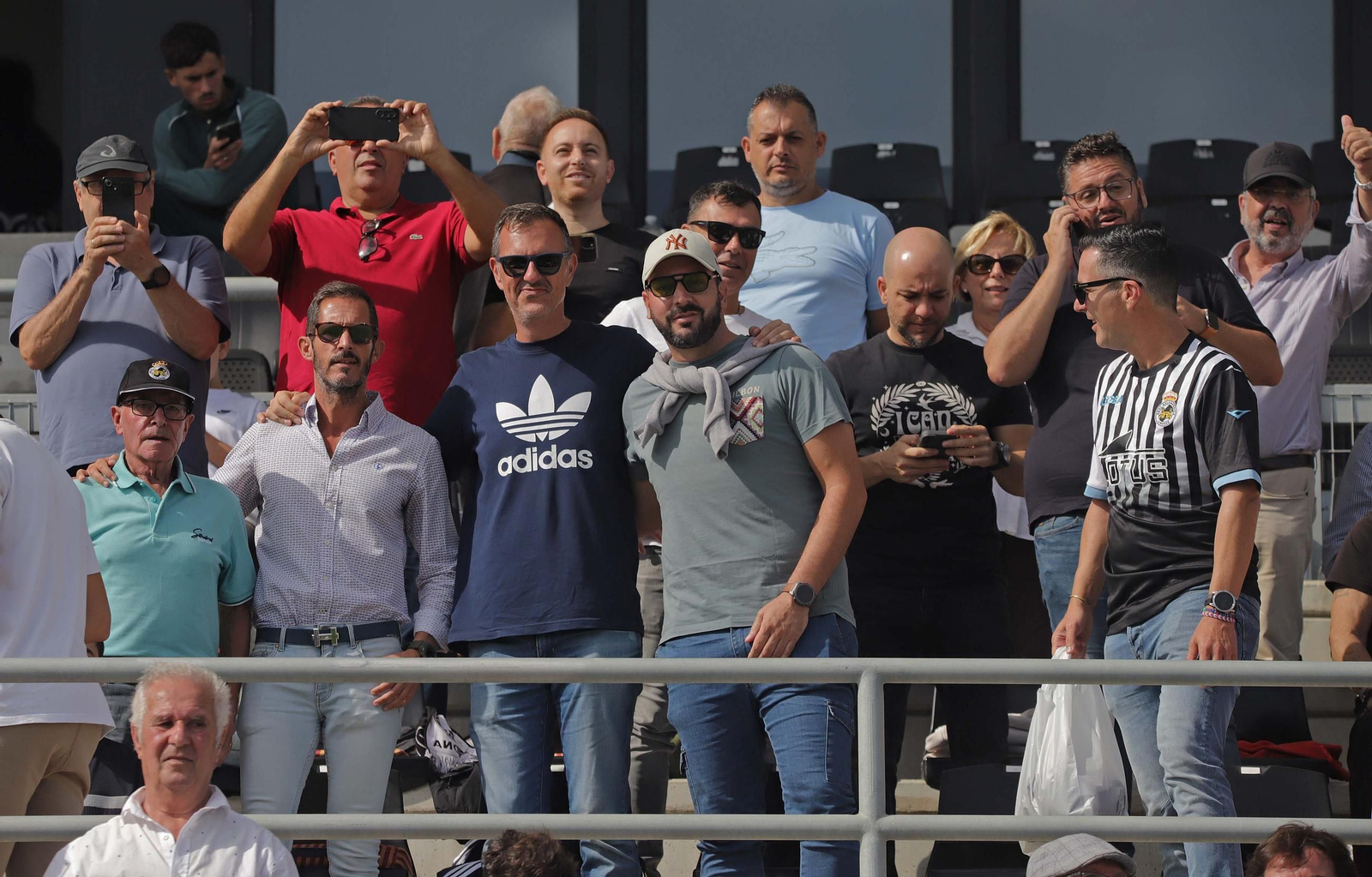 Búscate en el Ciudad de La Línea durante el Balona - Pozoblanco de Tercera Federación