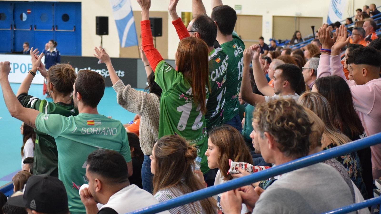 La afición ahorradora no faltó a la cita en Melilla