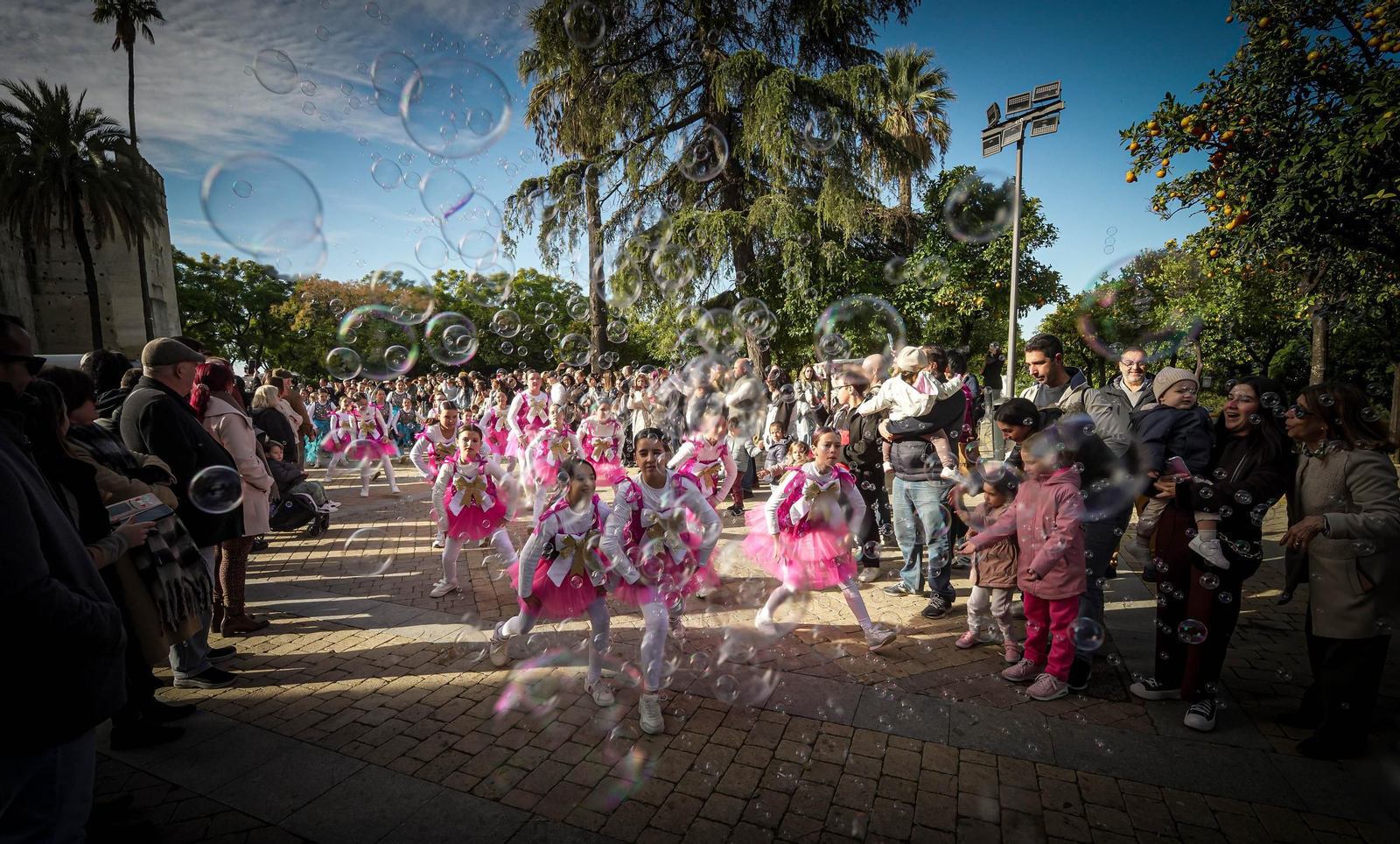 Imágenes del pasacalles Cascanueces en Jerez