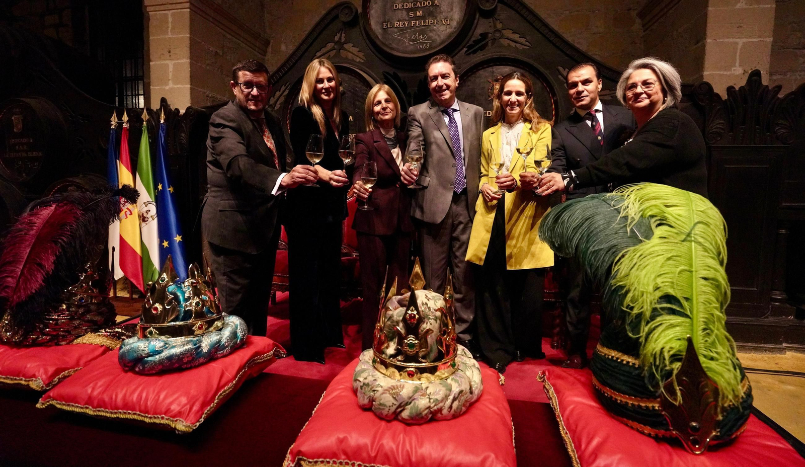 Ana Belén Morillo, Juan Carlos Durán y Antonio Ramírez ya tienen sus coronas de Reyes Magos de Jerez