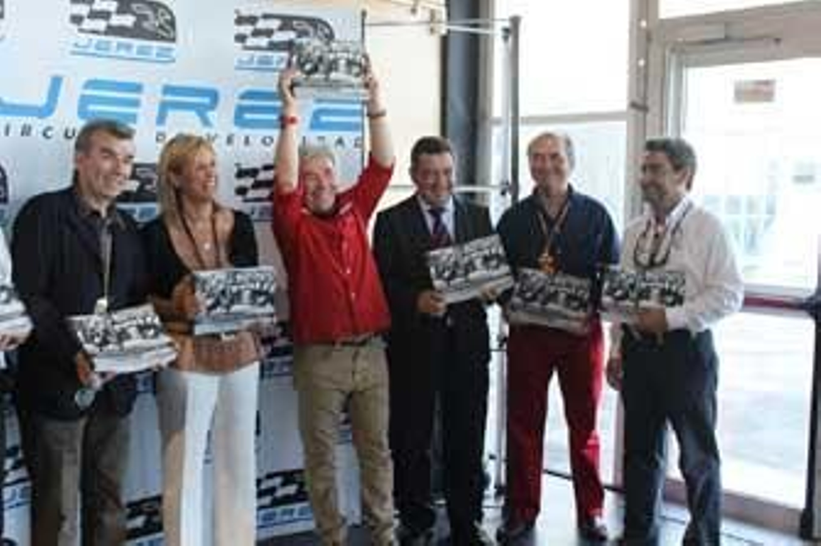 ‘Carreras de motos en circuitos urbanos’, homenaje a los pioneros del motociclismo en Jerez