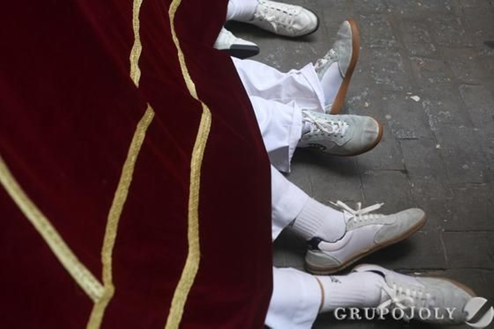 Venerable, Mercedaria y Lasaliana Cofradía de Penitencia de Nuestro Padre Jesús de la Sentencia y Nuestra Señora del Buen Fin. 

Foto: Jesus Marin