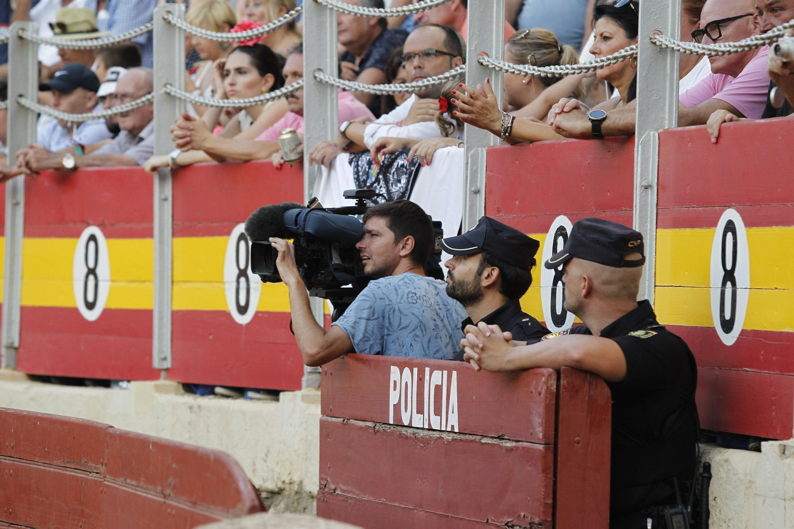 Fotogalería segunda corrida de toros. Feria de Almeria 2019