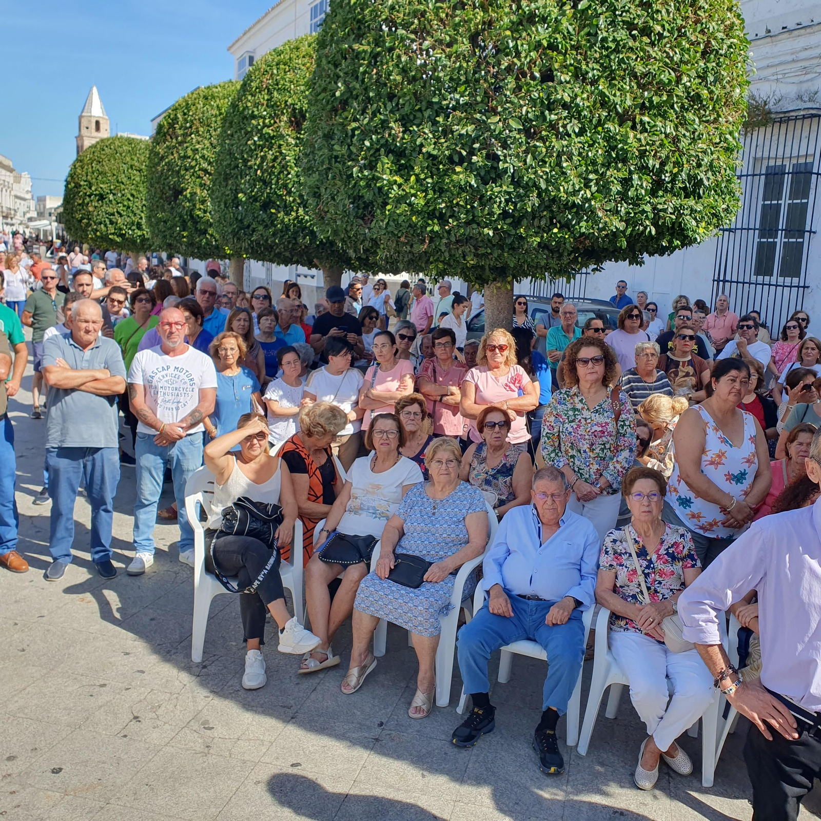 El público asistente mostró su apoyo a una sanidad pública de calidad.