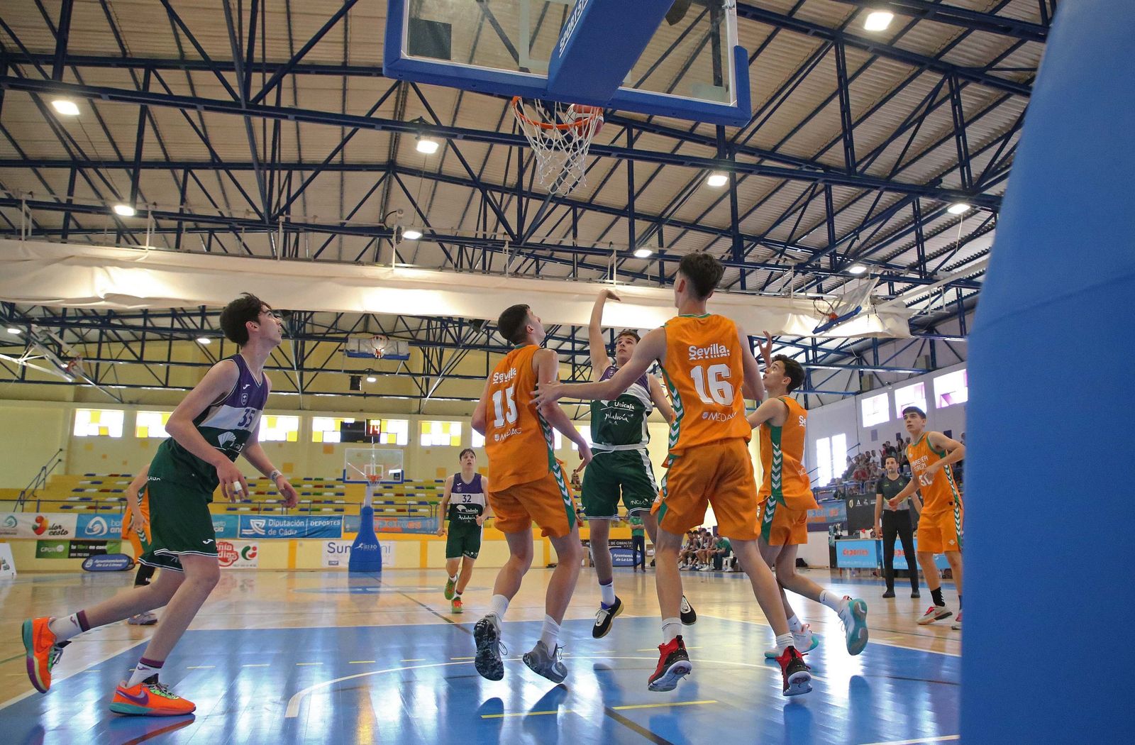 Fotos de la jornada final del Cadeba infantil masculino de La Línea