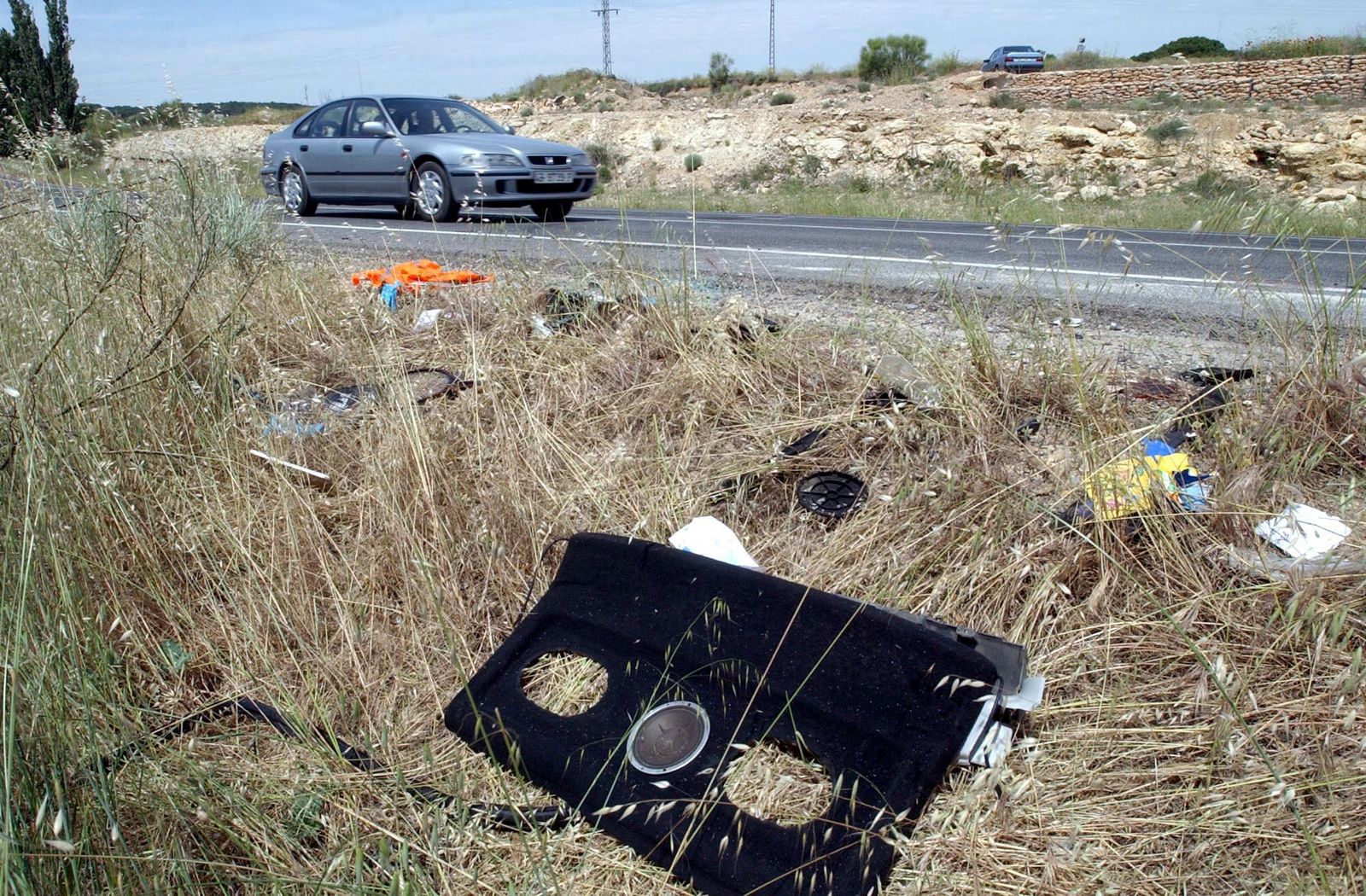 Muere un joven de 26 años tras la salida de vía y vuelco de su vehículo en la AL-3106 de Níjar
