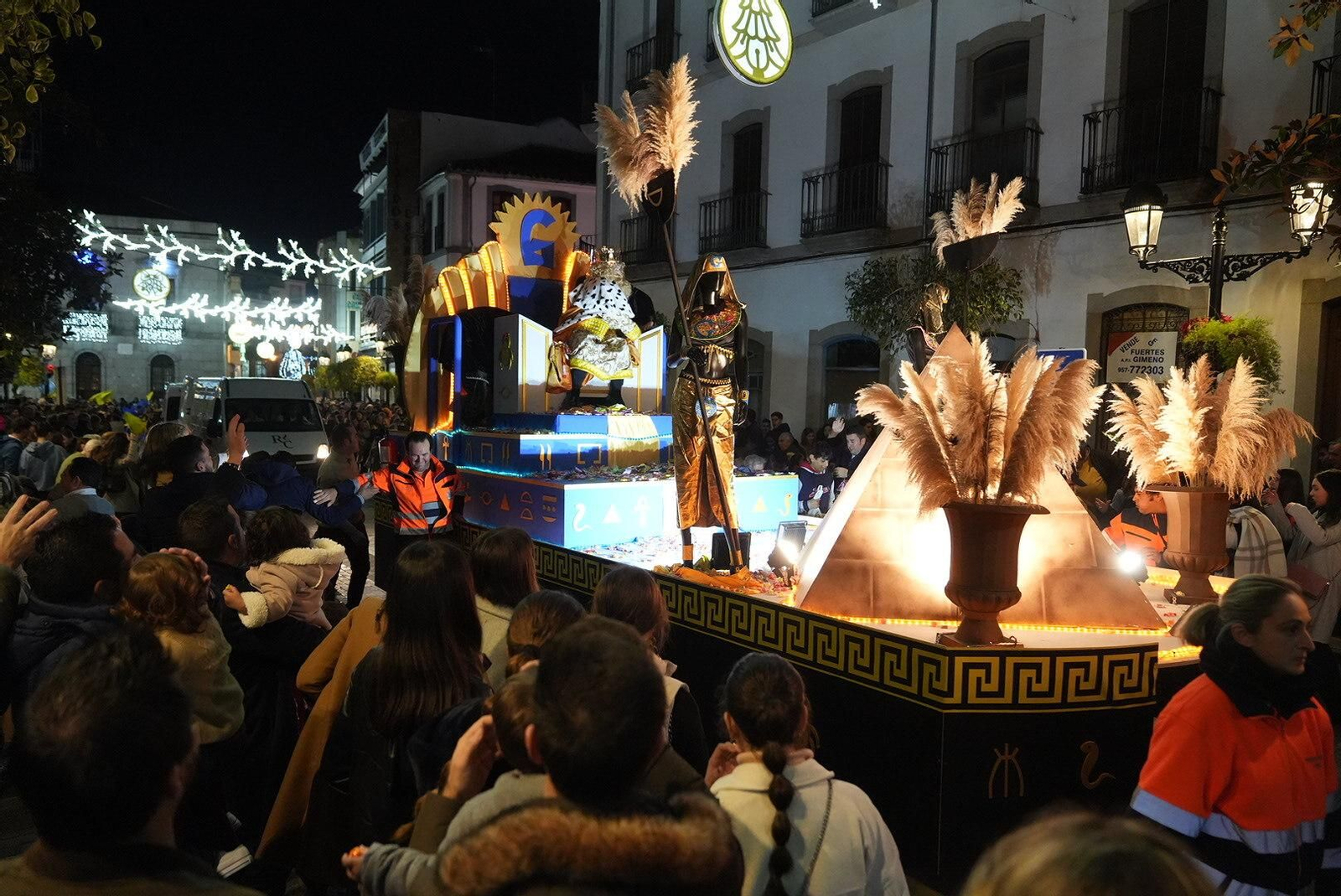 Las Cabalgatas de los Reyes Magos de los pueblos de Córdoba, en imágenes