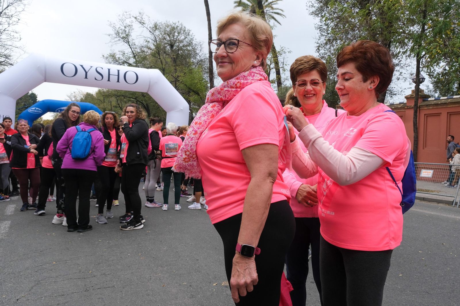 Búscate en la carrera de la mujer