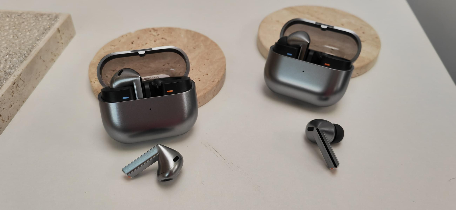 Auriculares Samsung Galaxy Buds3 y Buds3 Pro