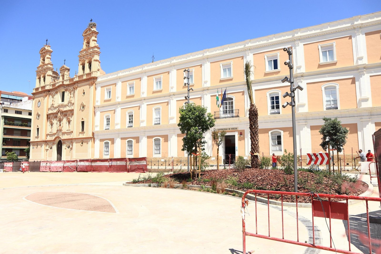 Así ha quedado la Plaza de La Merced tras la remodelación, en imágenes