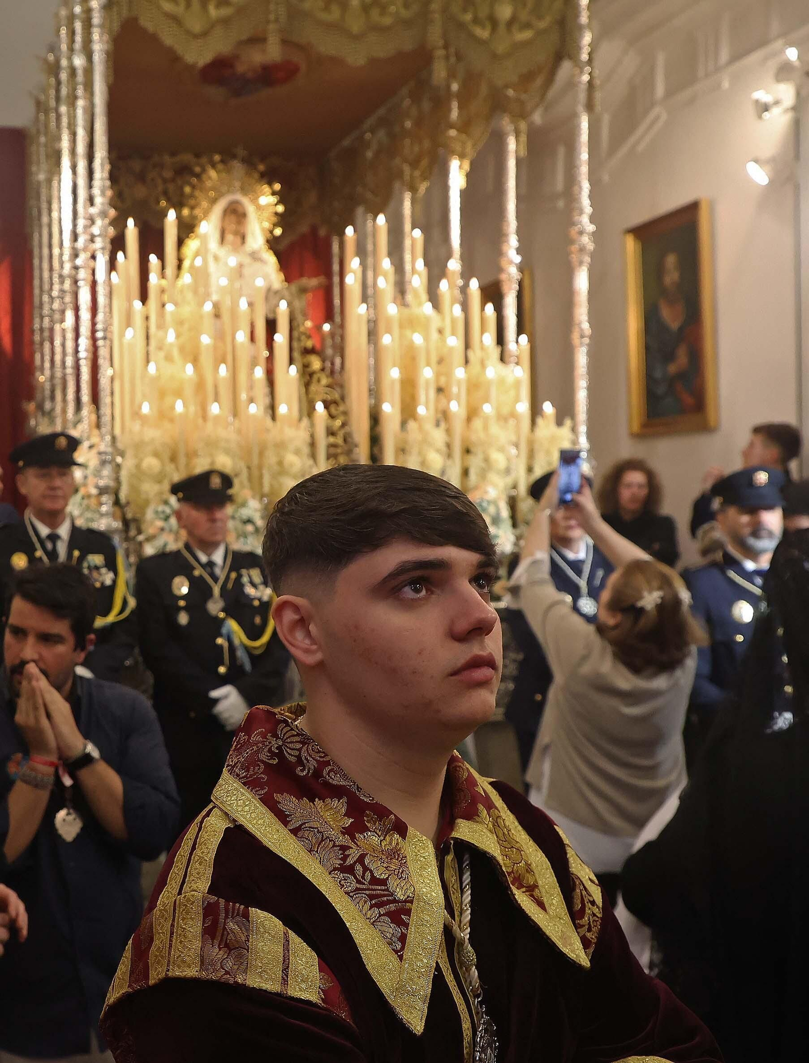 Fotos del Lunes Santo en Algeciras: Coronado de Espinas y La Columna
