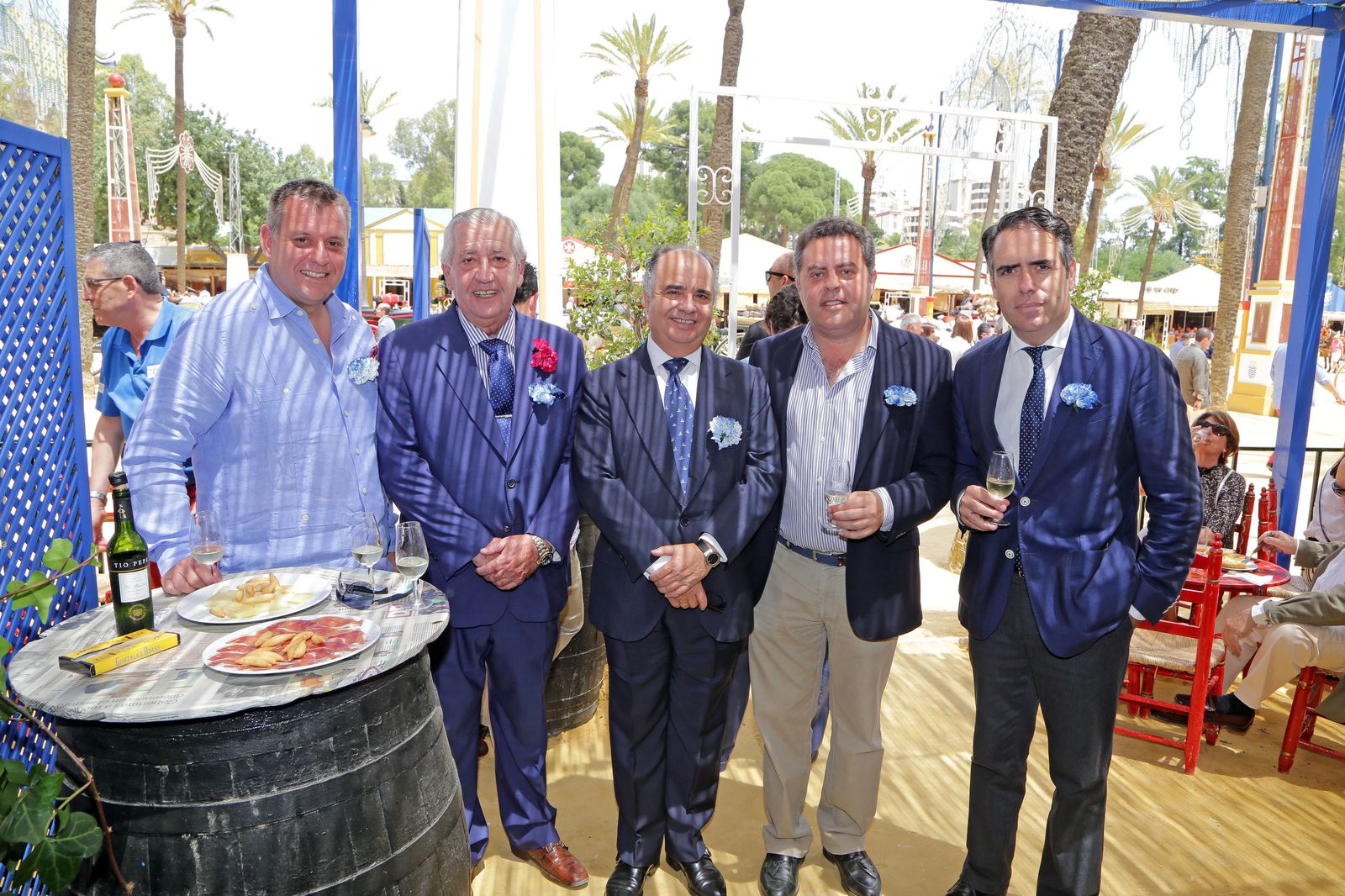 Antonio Recioy, José Recioy, Juan Sillero, propietarios y directivos del Grupo Recicab, y Juan Alfonso Romero, junto a Rafael Navas.