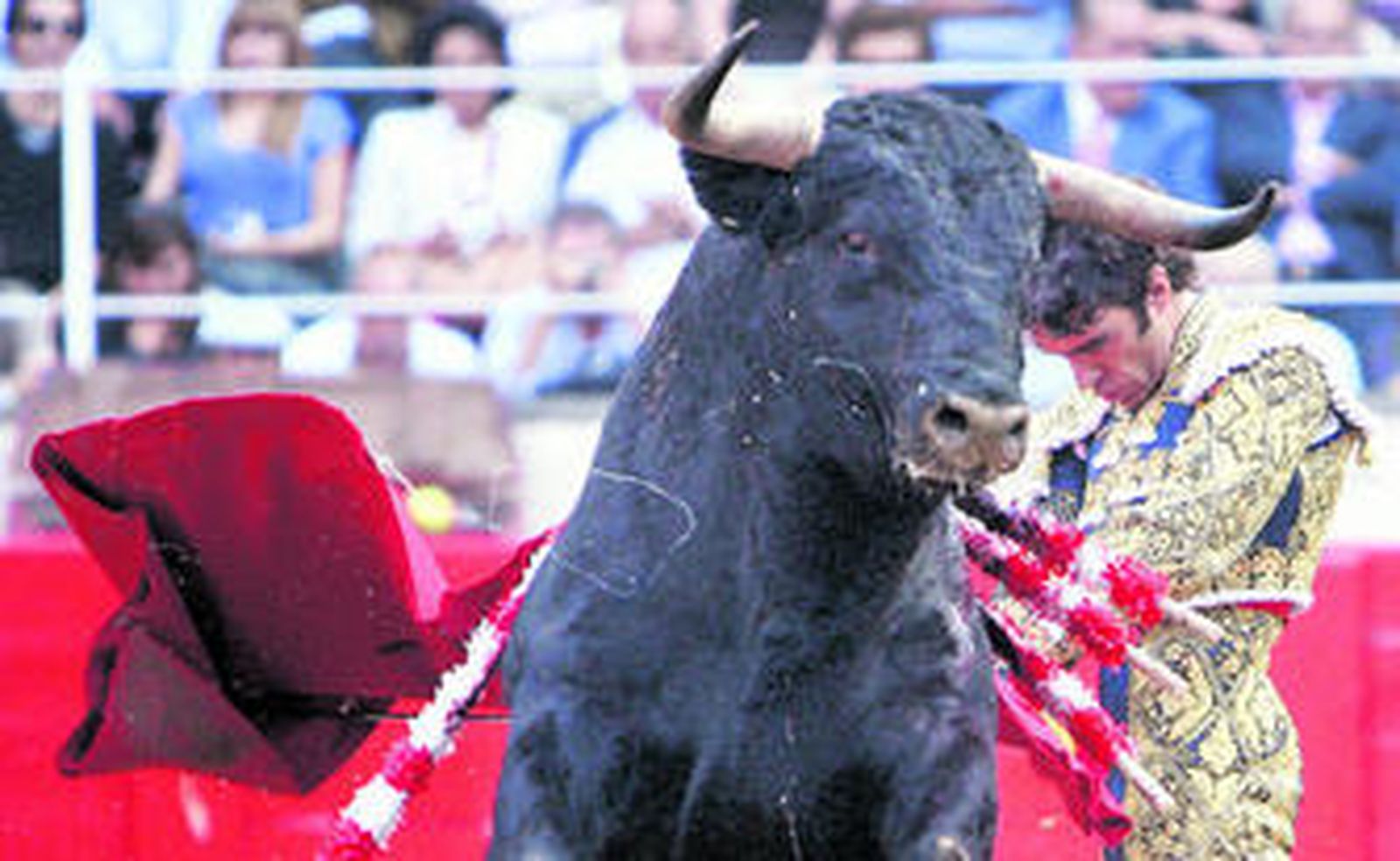 Un estatuario de José Tomás, ayer en la Monumental de Barcelona.
