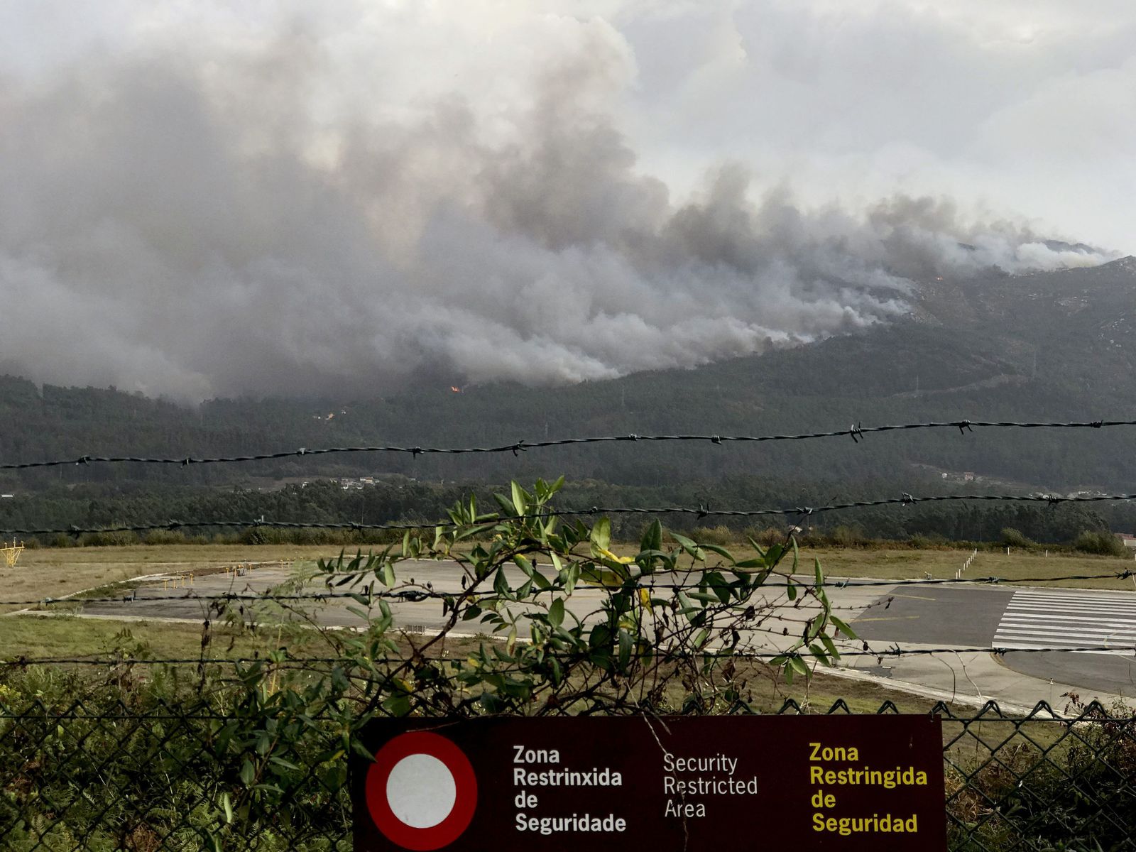 Los incendios declarados en Galicia, en imágenes