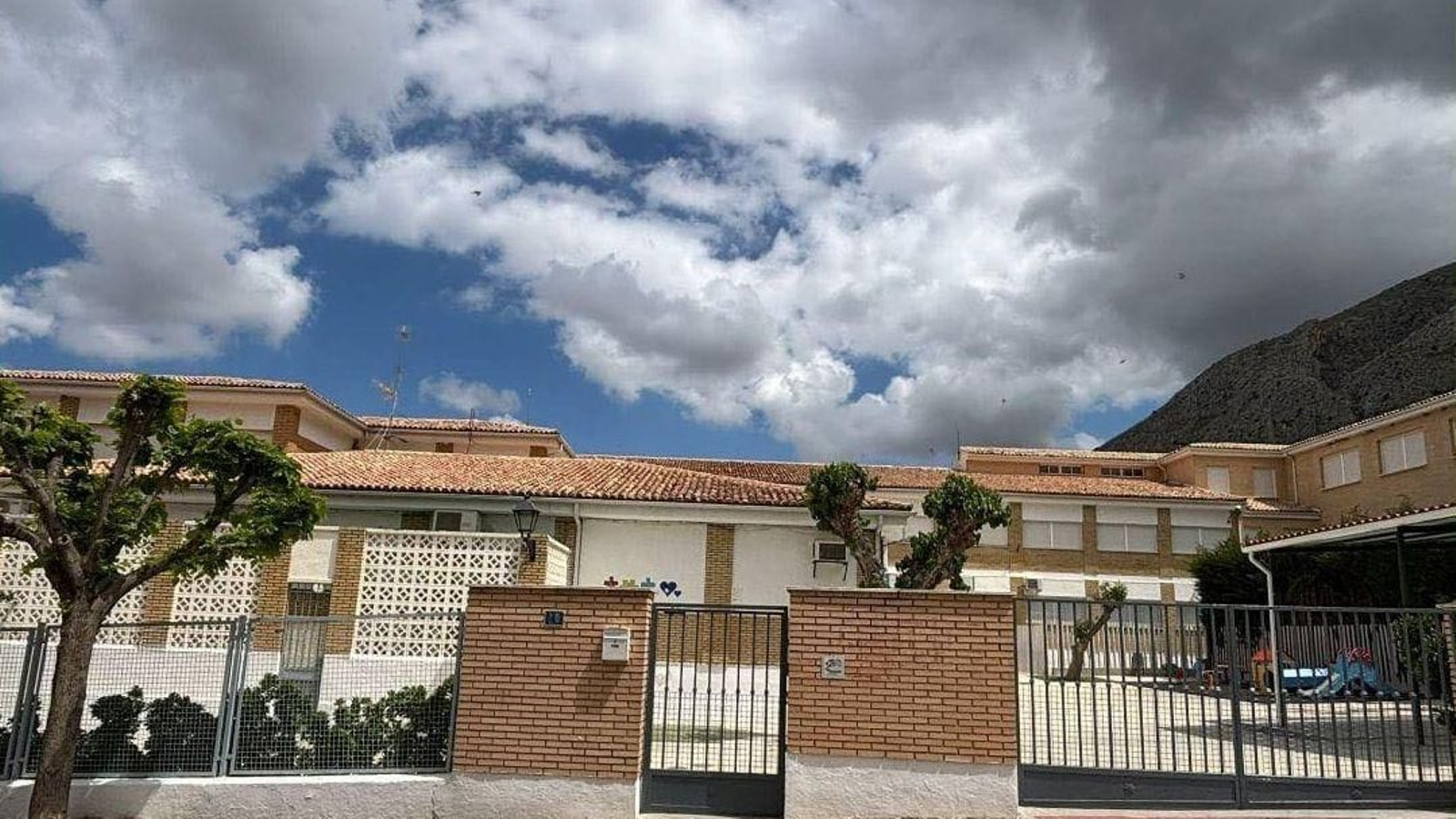 Colegio Virgen de Cuadros.