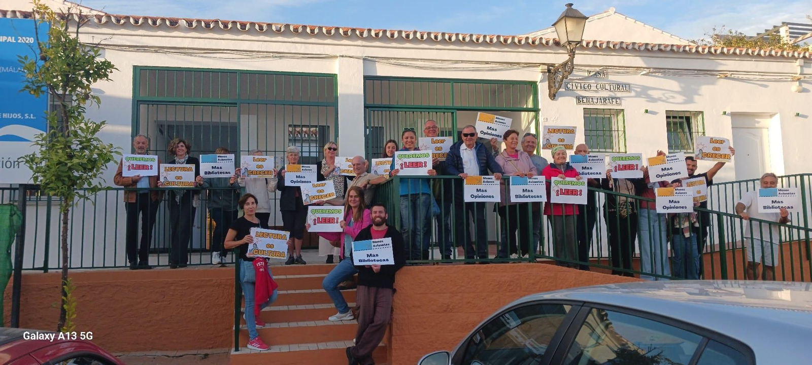 La Asociación Pueblo de Benajarafe y Chilches en la manifestación La Asociación Pueblo de Benajarafe y Chilches en la manifestación