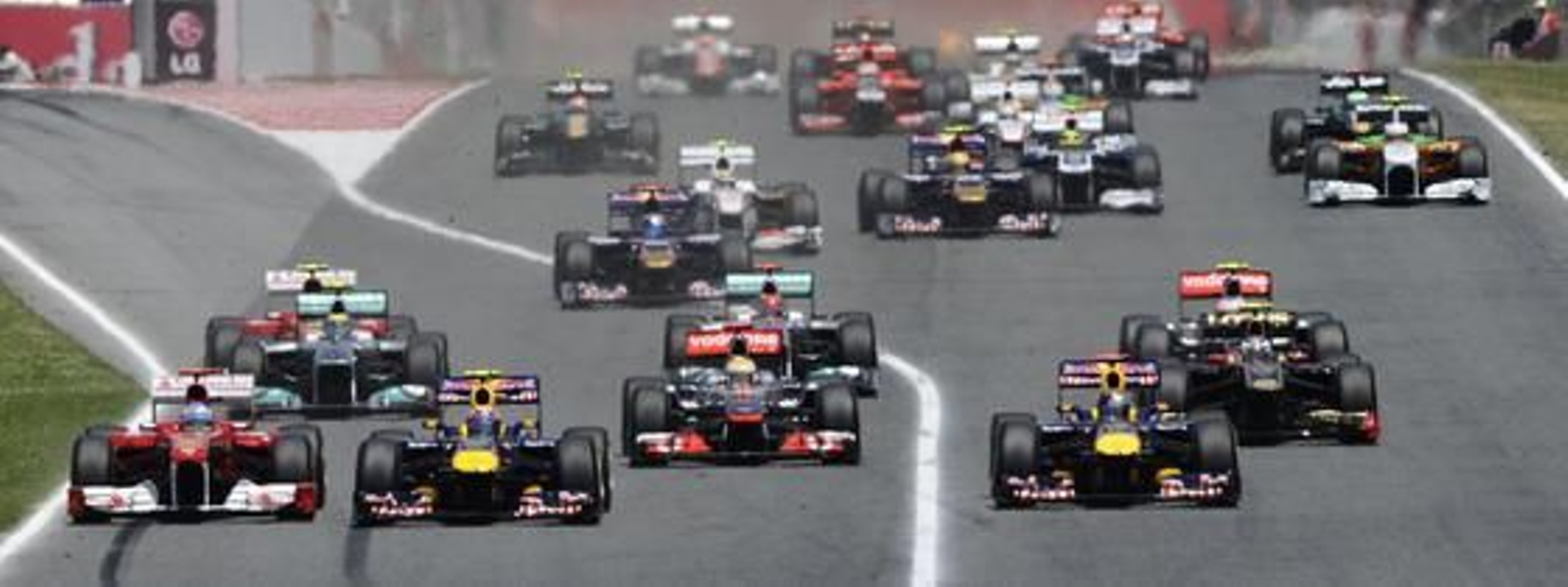 Gran salida de Fernando Alonso.  Foto: AFP