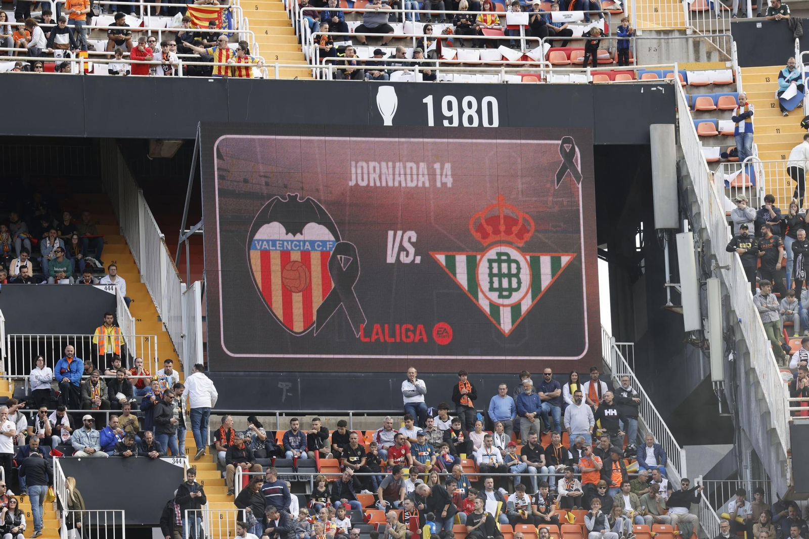 Las fotos del emotivo Valencia - Betis