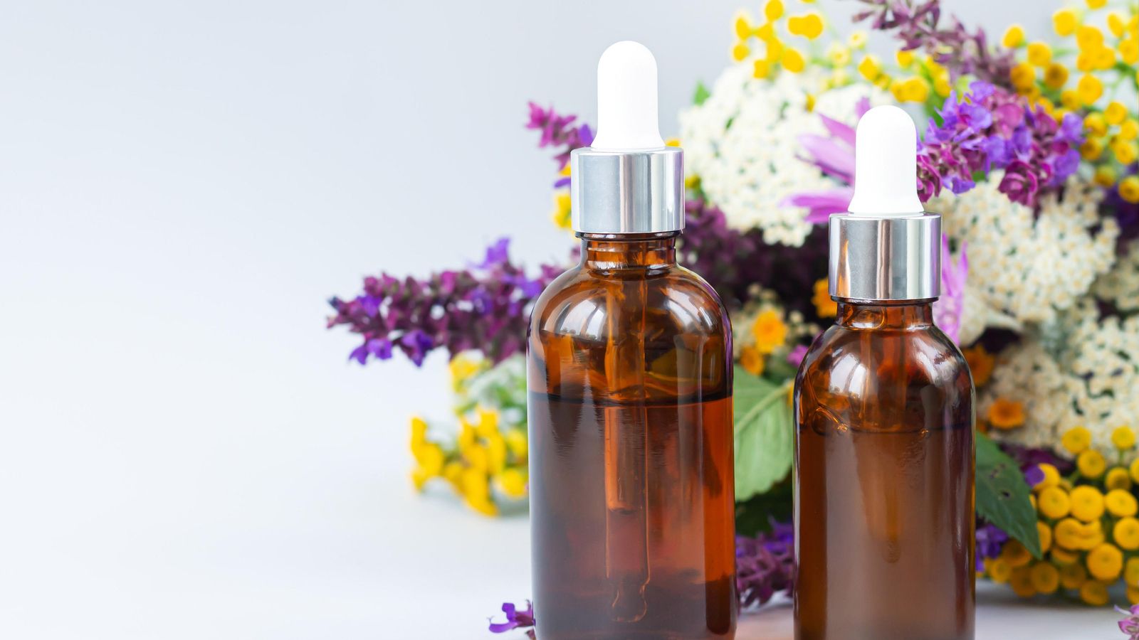 No se debe usar retinol con vitamina C.