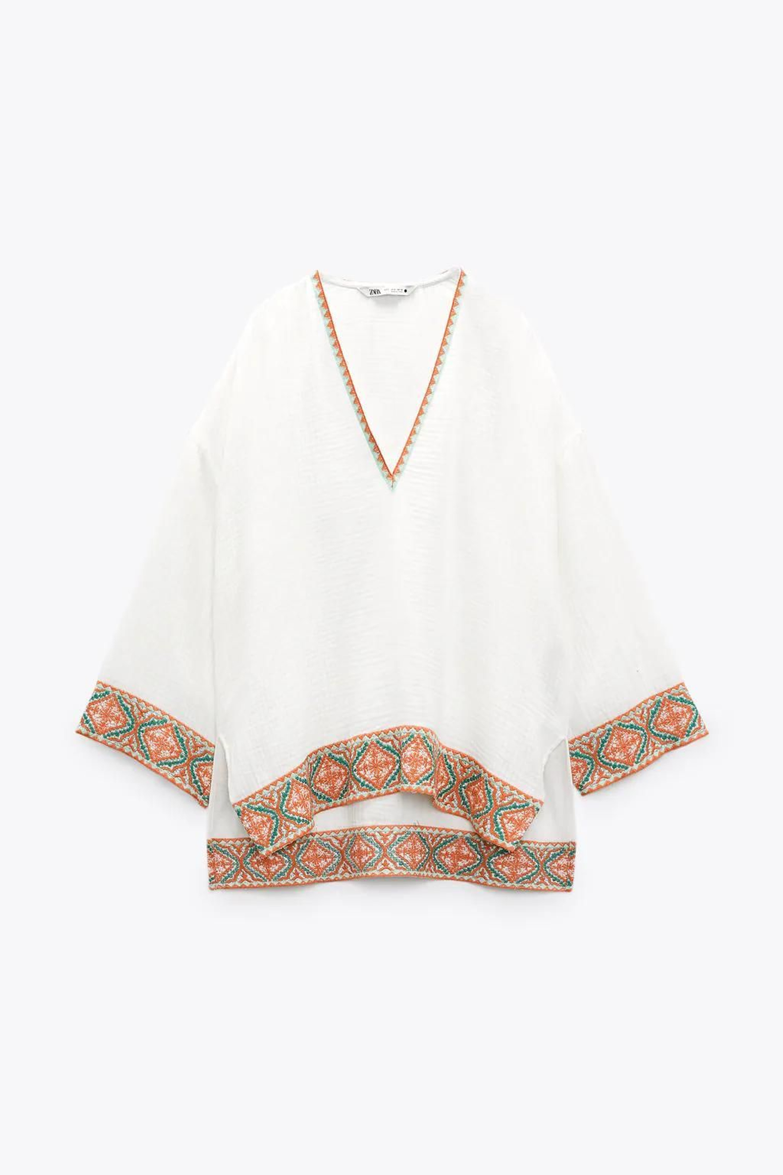 Blusa étnica de Zara.