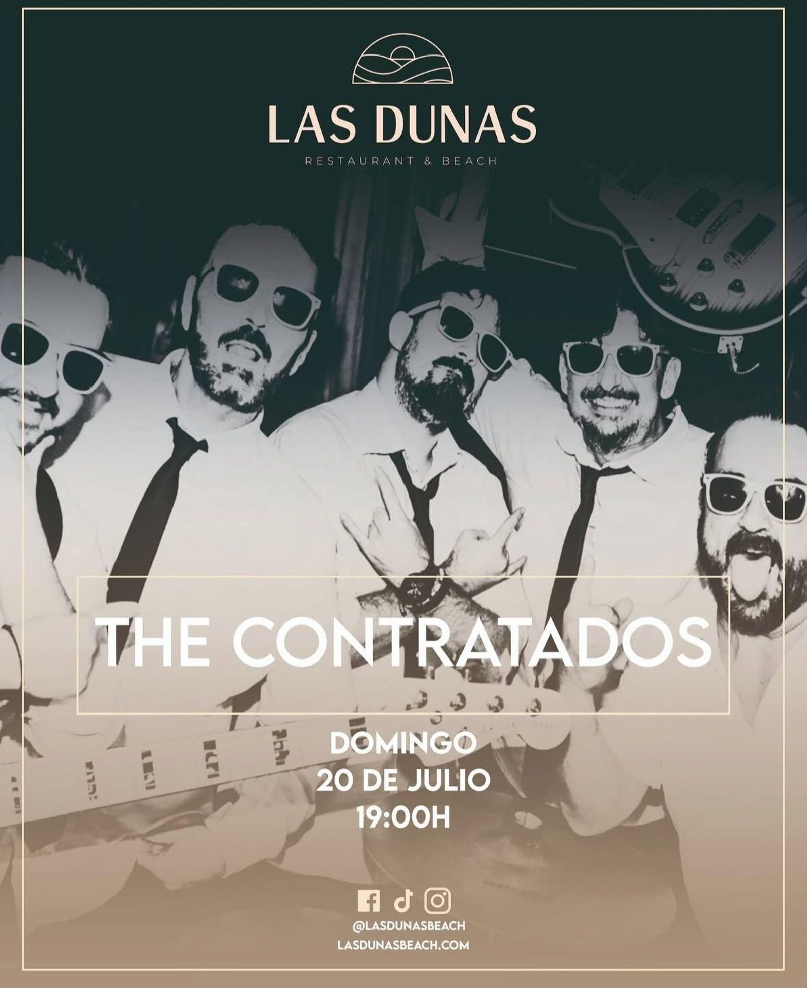 The Contratados, en Las Dunas, Rota.