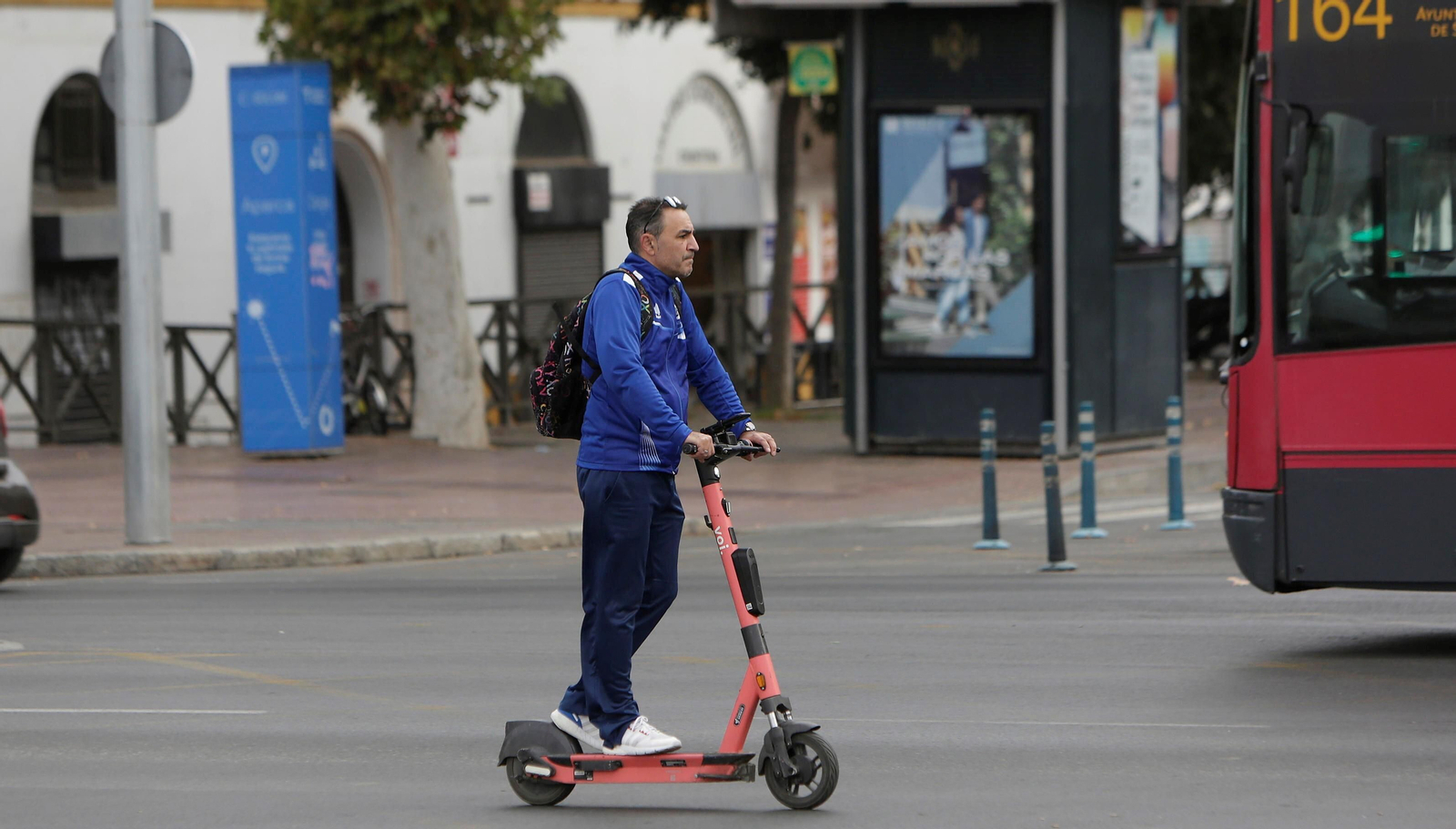El uso del patinete crece a mayor ritmo que los usuarios de la bici en Sevilla