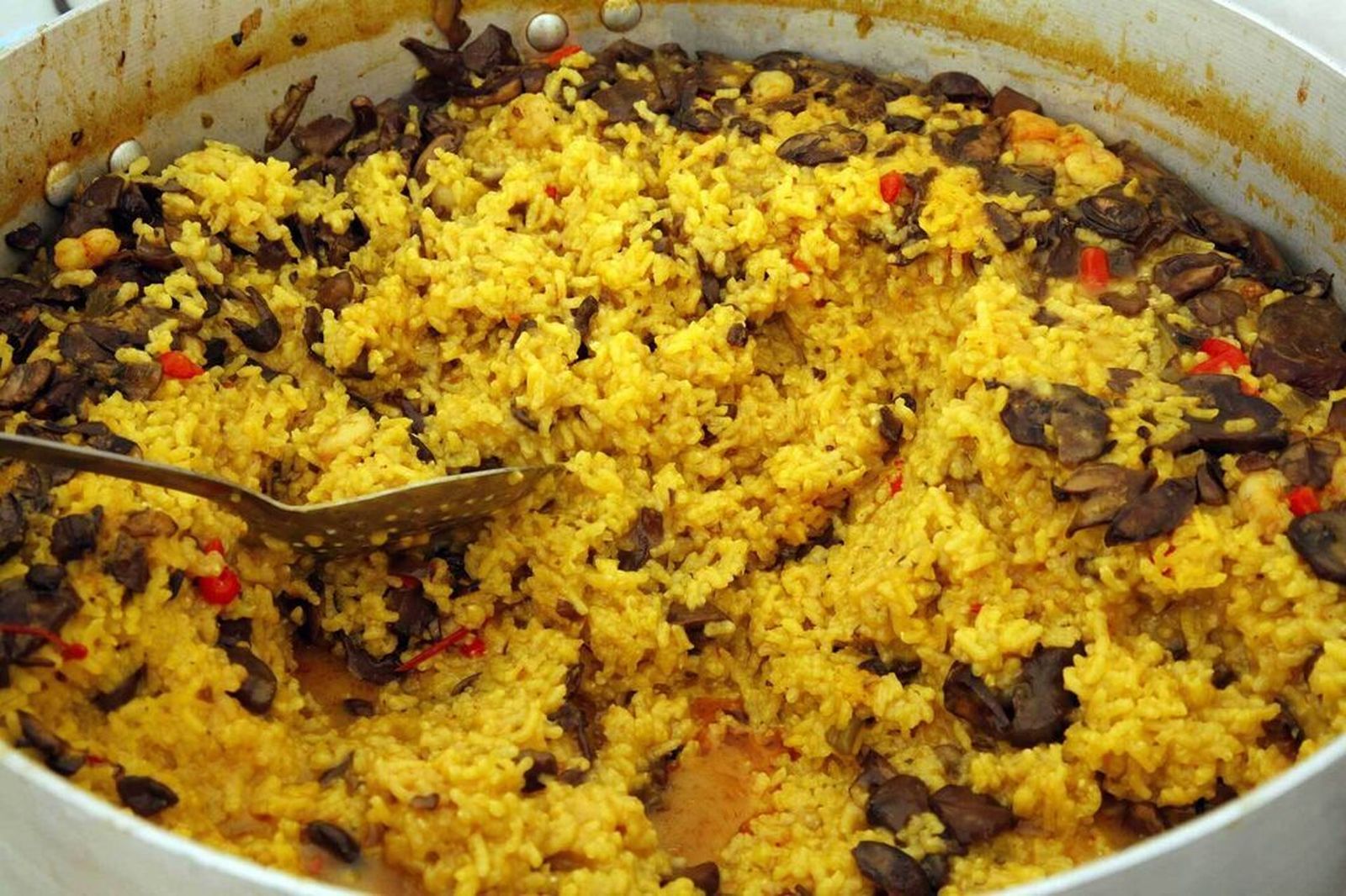 Arroz con gurumelos