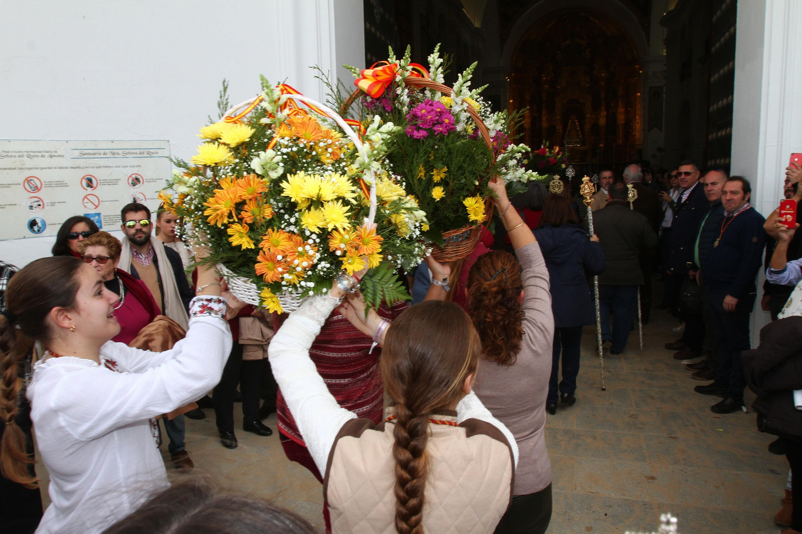 Peregrinación de la Hermanda de Emigrantes al Rocío