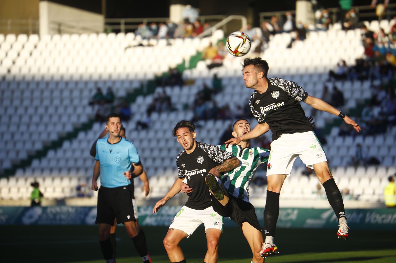 La victoria del Córdoba CF ante el Cacereño, en imágenes