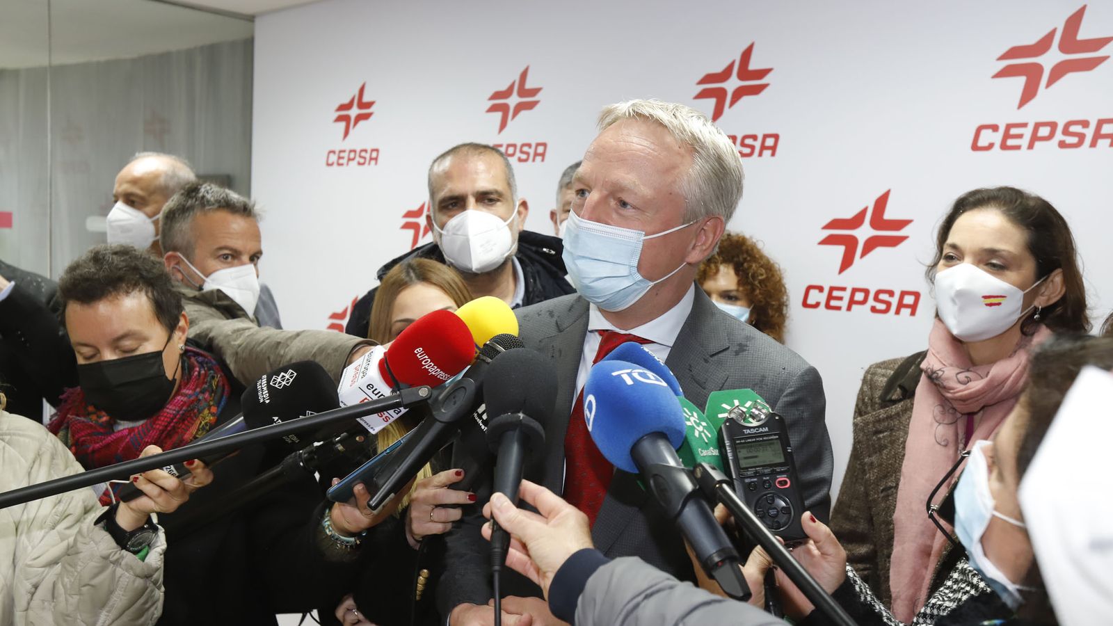 Maarten Wetselaar, consejero delegado Cepsa en su primera visita pública a las instalaciones de Huelva.