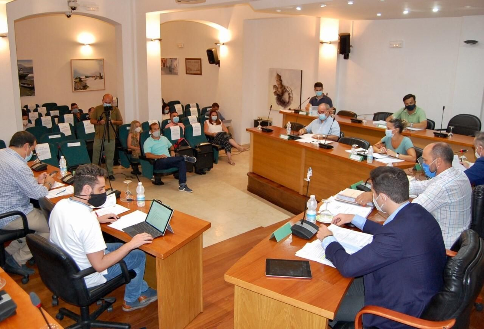 El pleno del pasado mes de julio en el Ayuntamiento de Los Barrios