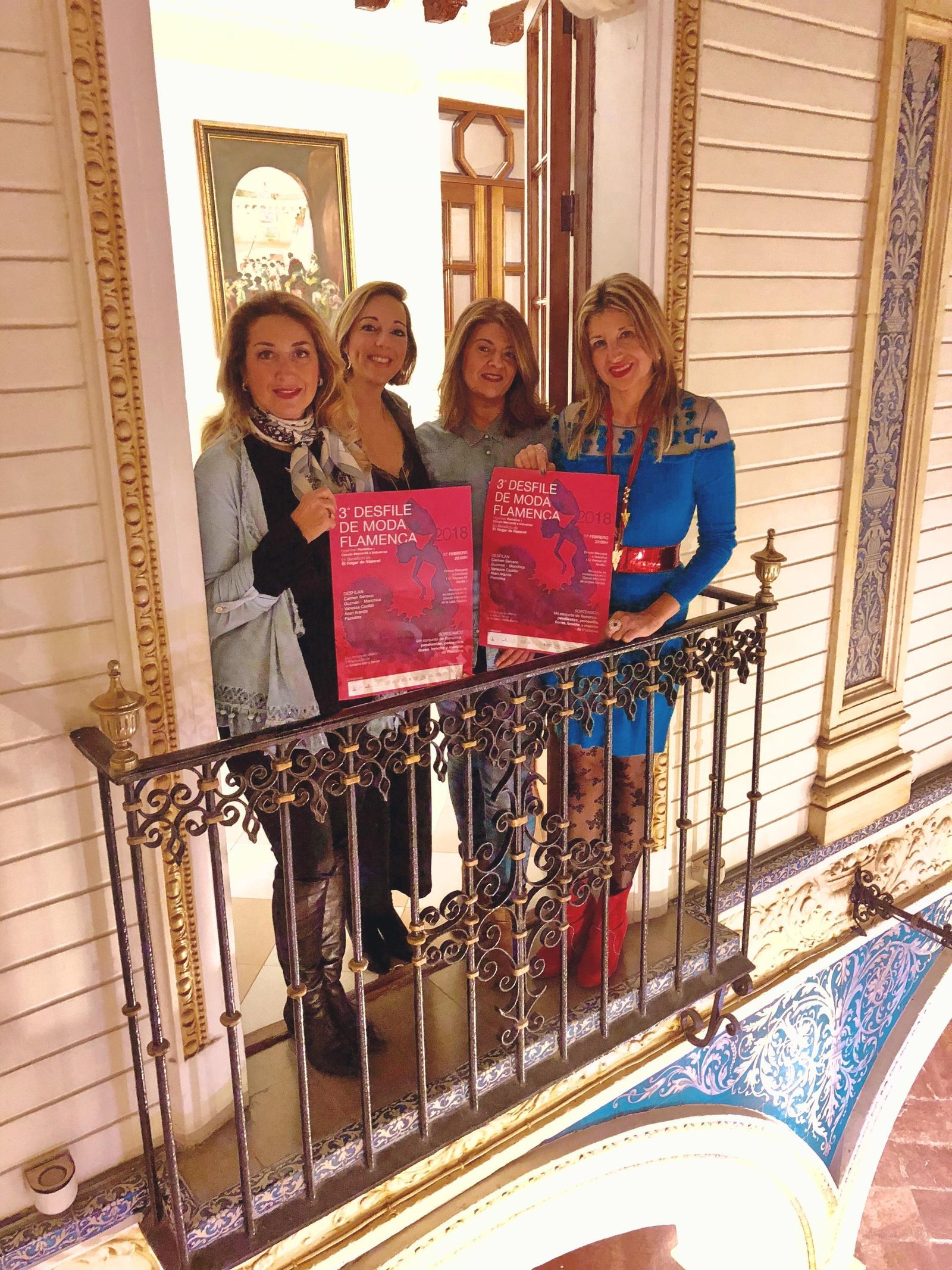 Presentación del desfile en el Círculo Mercantil.