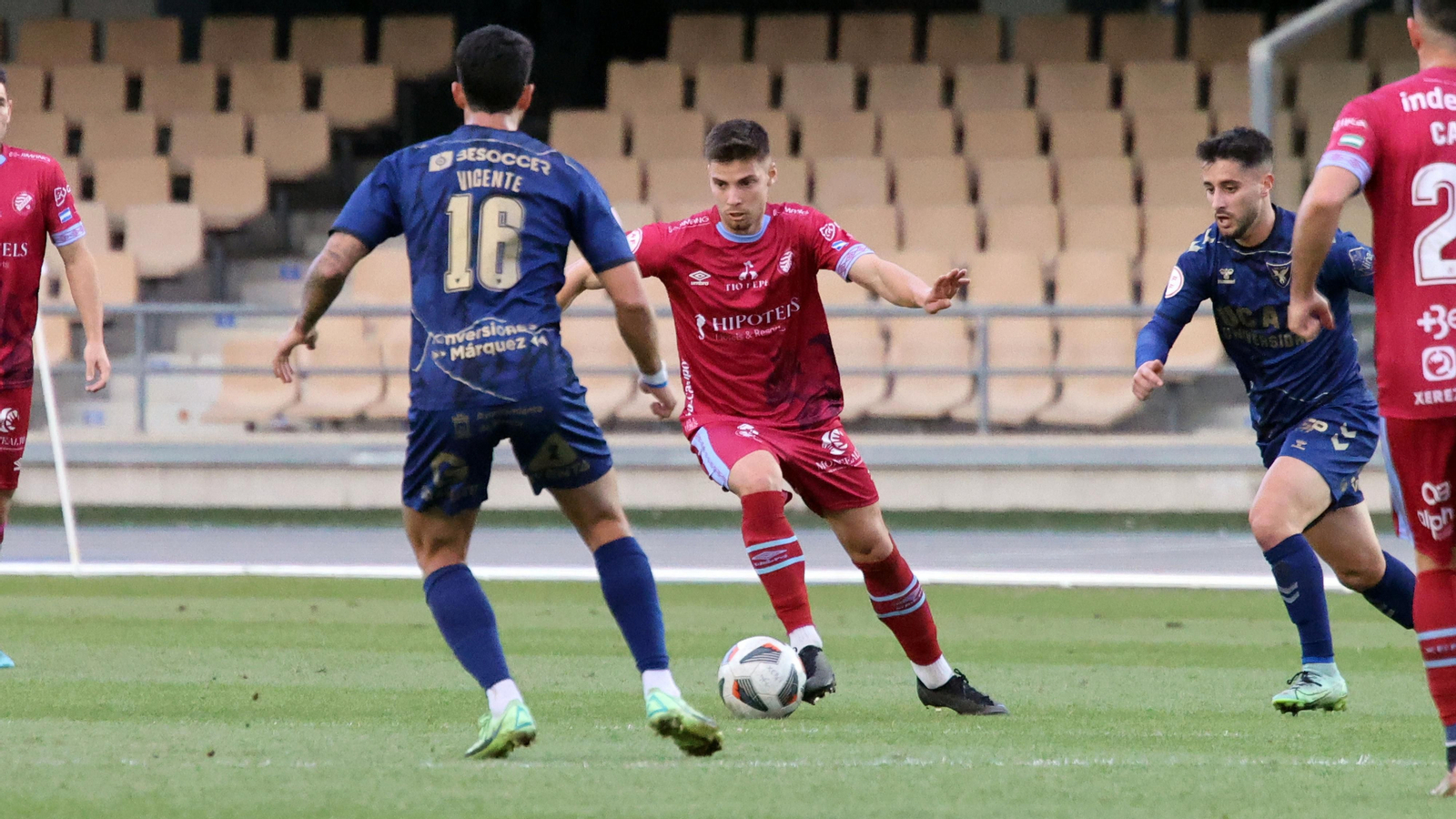 Xerez DFC contra UCAM Murcia en Chapín