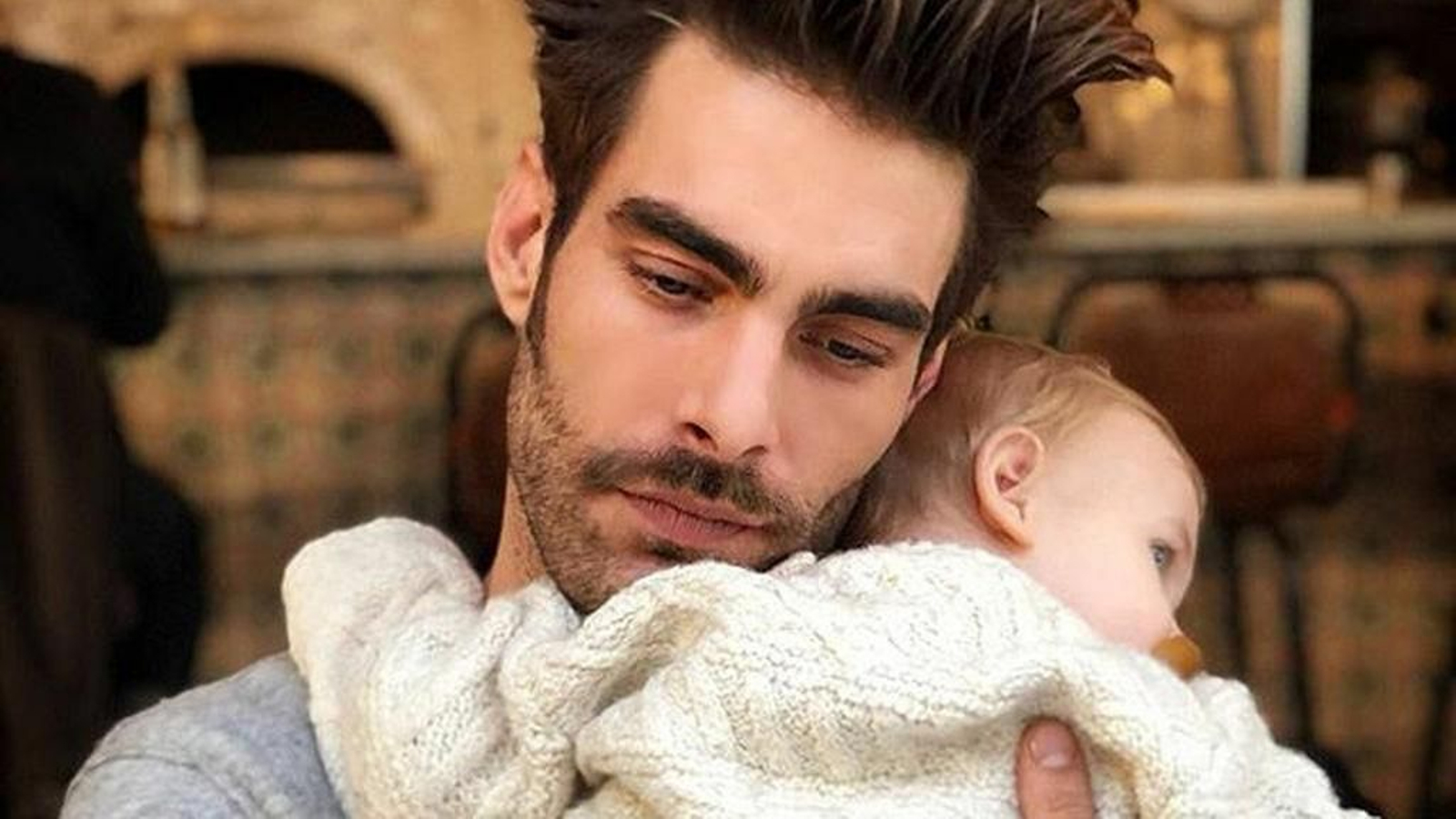 Kortajarena, en uan escena de la serie 'La verdad'.