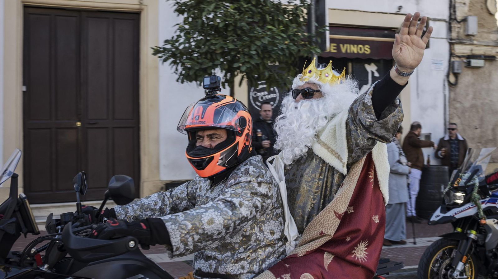 CARAVANA MOTERA NAVIDAD 2024 23.JPG