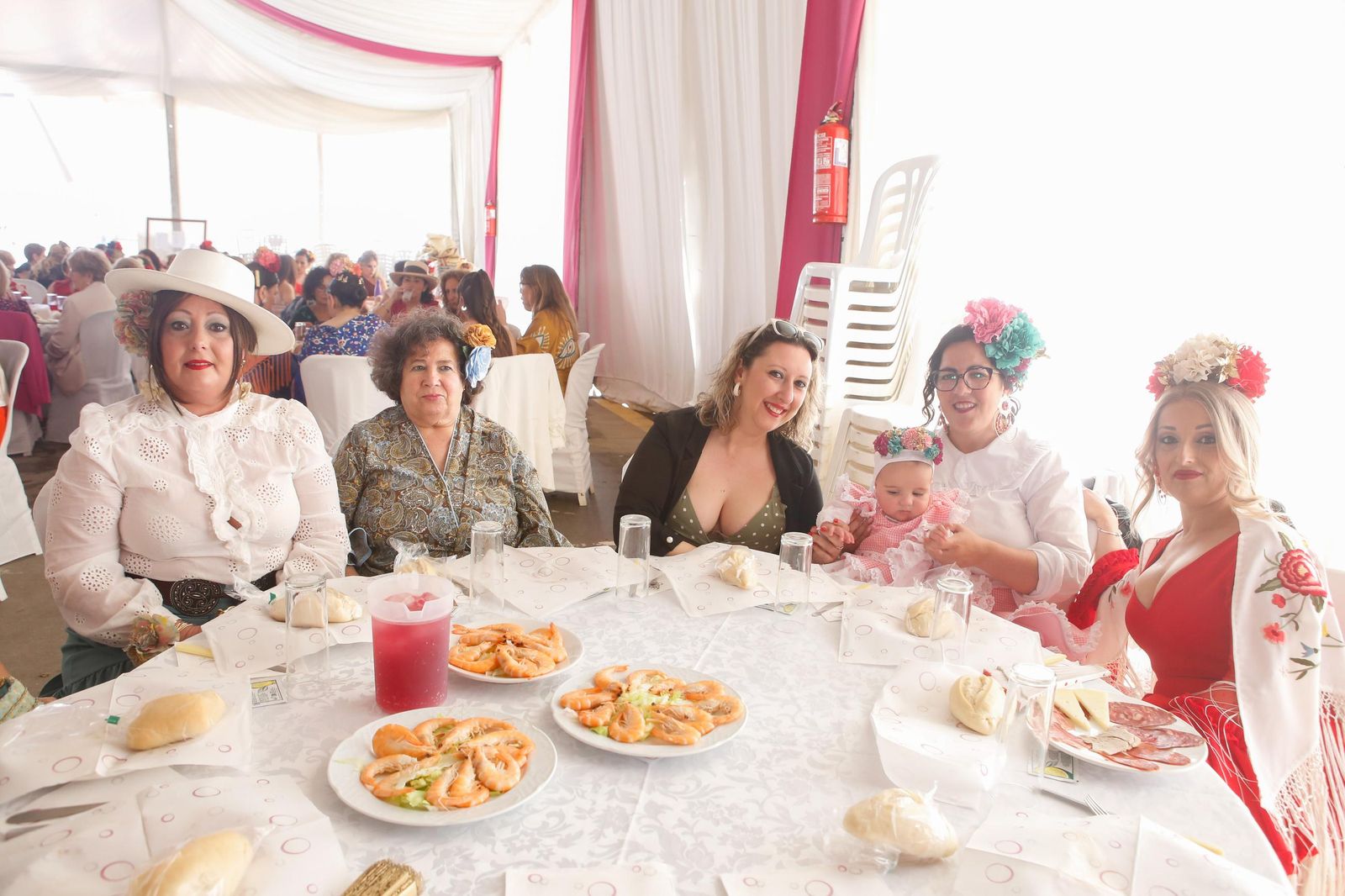 Búscate en las fotos del viernes en la Feria de Castellar