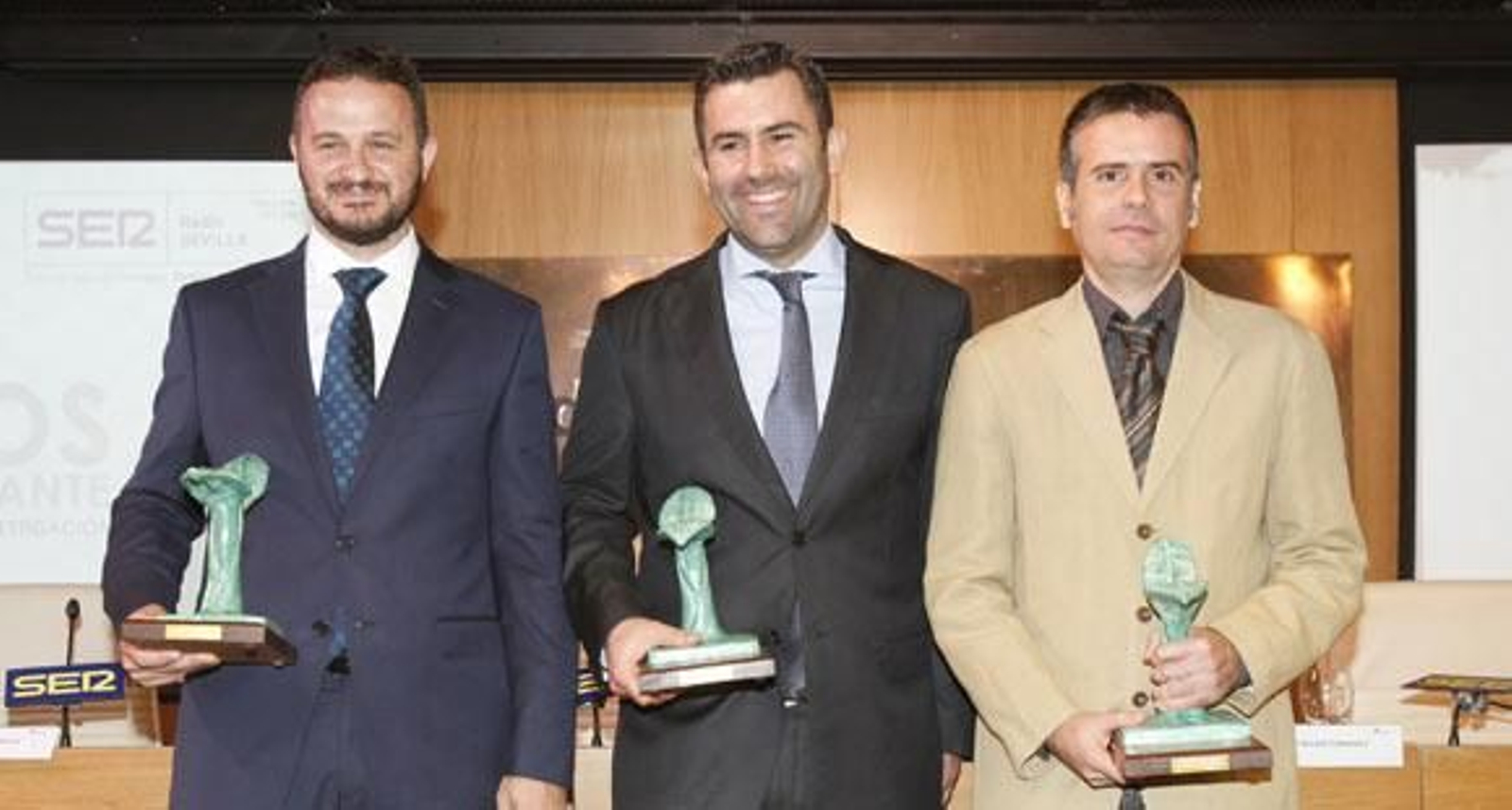 Luces de la puerta de Carmona