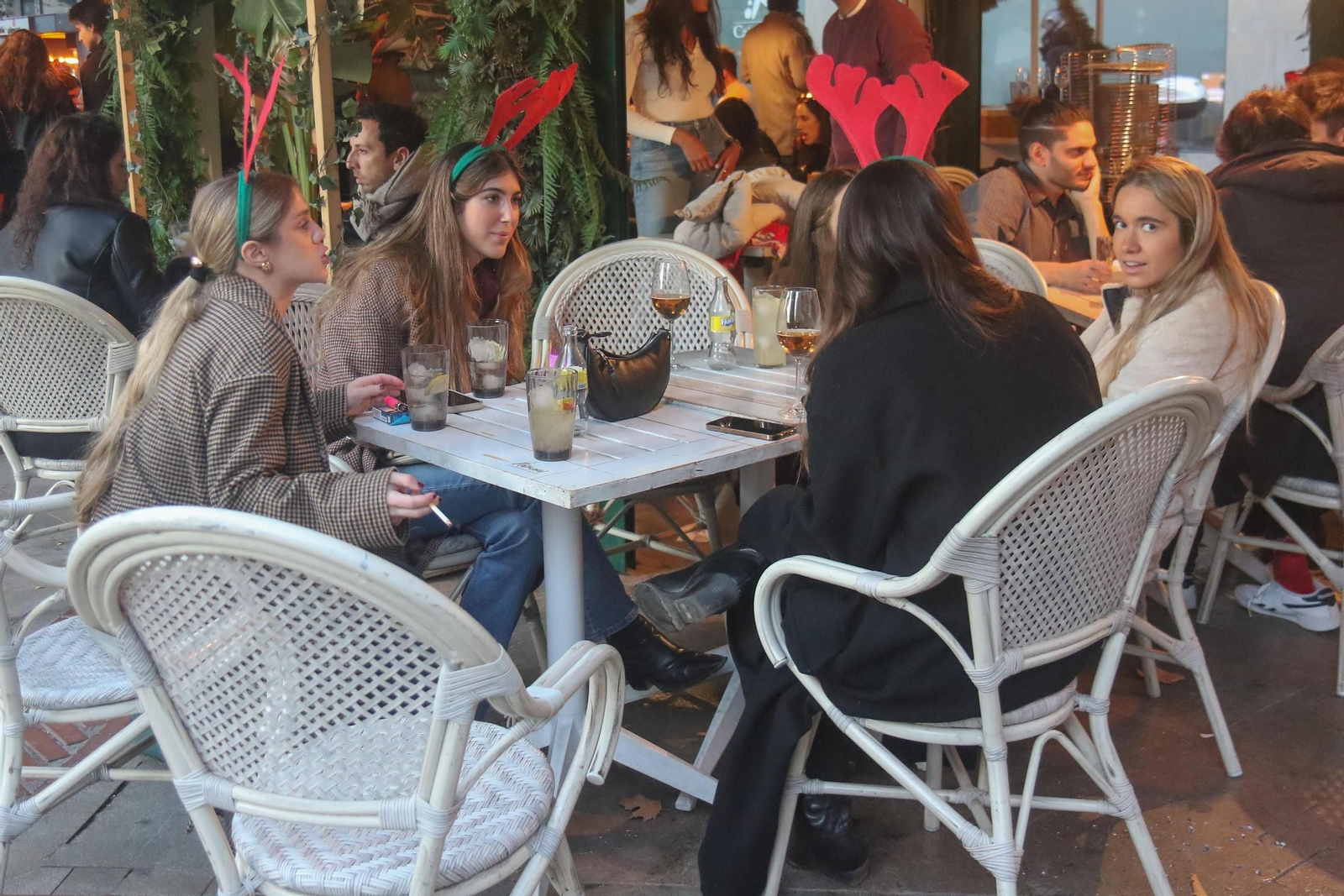 Así es el ambiente en Granada antes de Nochebuena