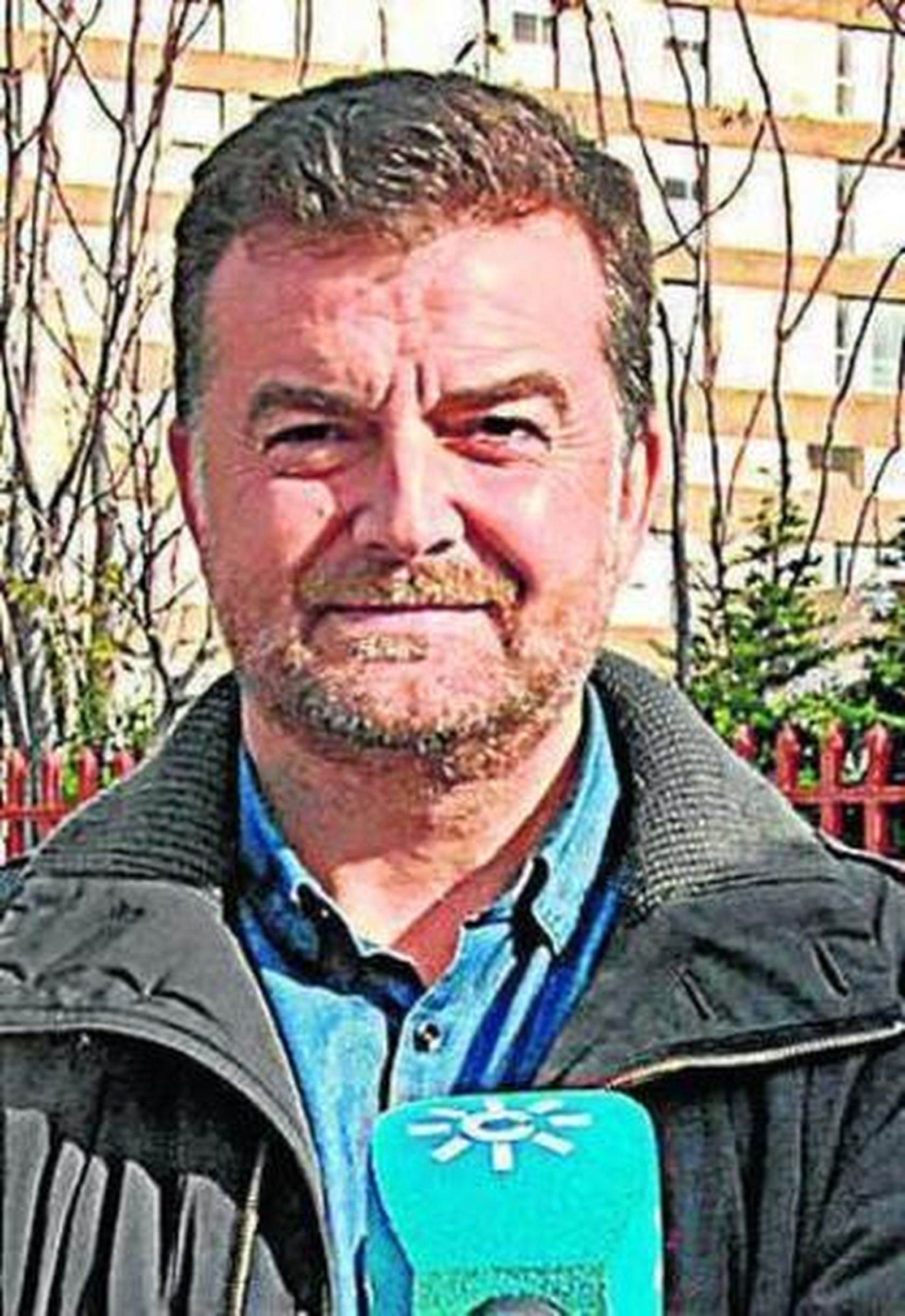 Maíllo (IU): "Resistimos contra quienes nos enmudecen y nos vetan"