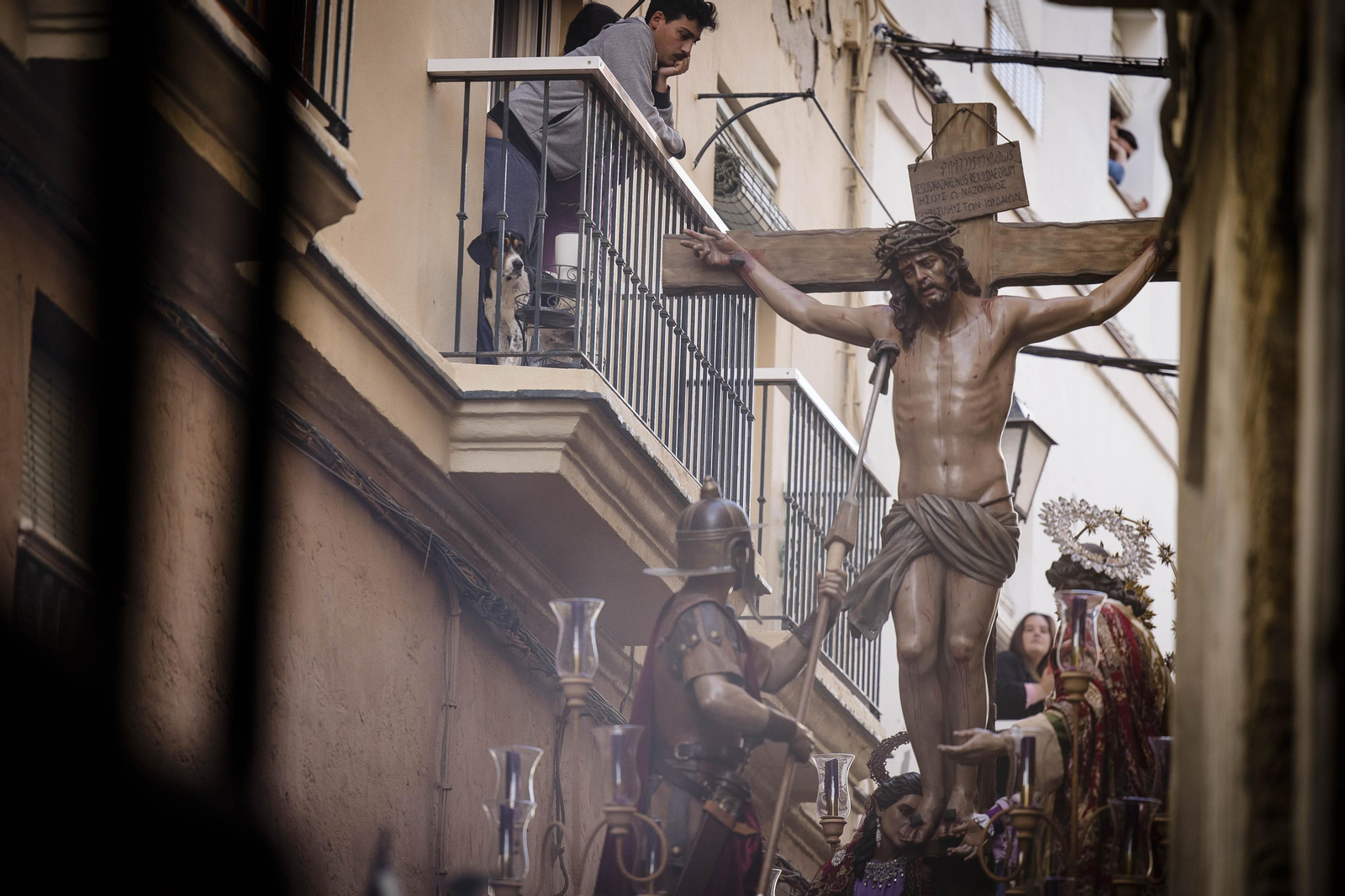 Imágenes de la cofradía de Siete Palabras en la Semana Santa de Cádiz 2023