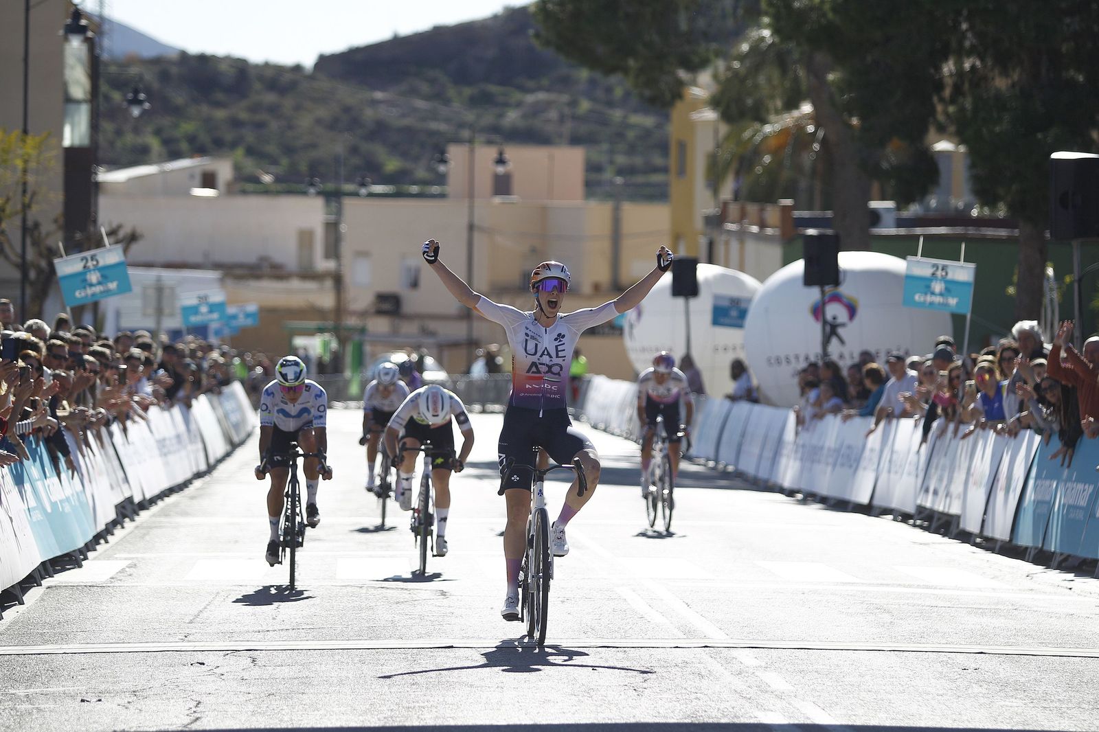 La Clásica Ciclista Femenina de Almería en imágenes