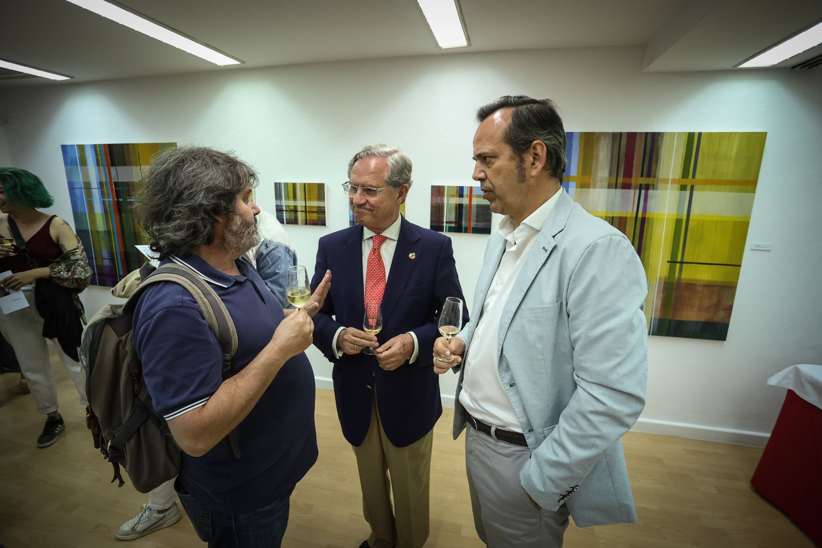 Imágenes de la inauguración de la exposición de Pepe Márquez en la sala ArteAdiario
