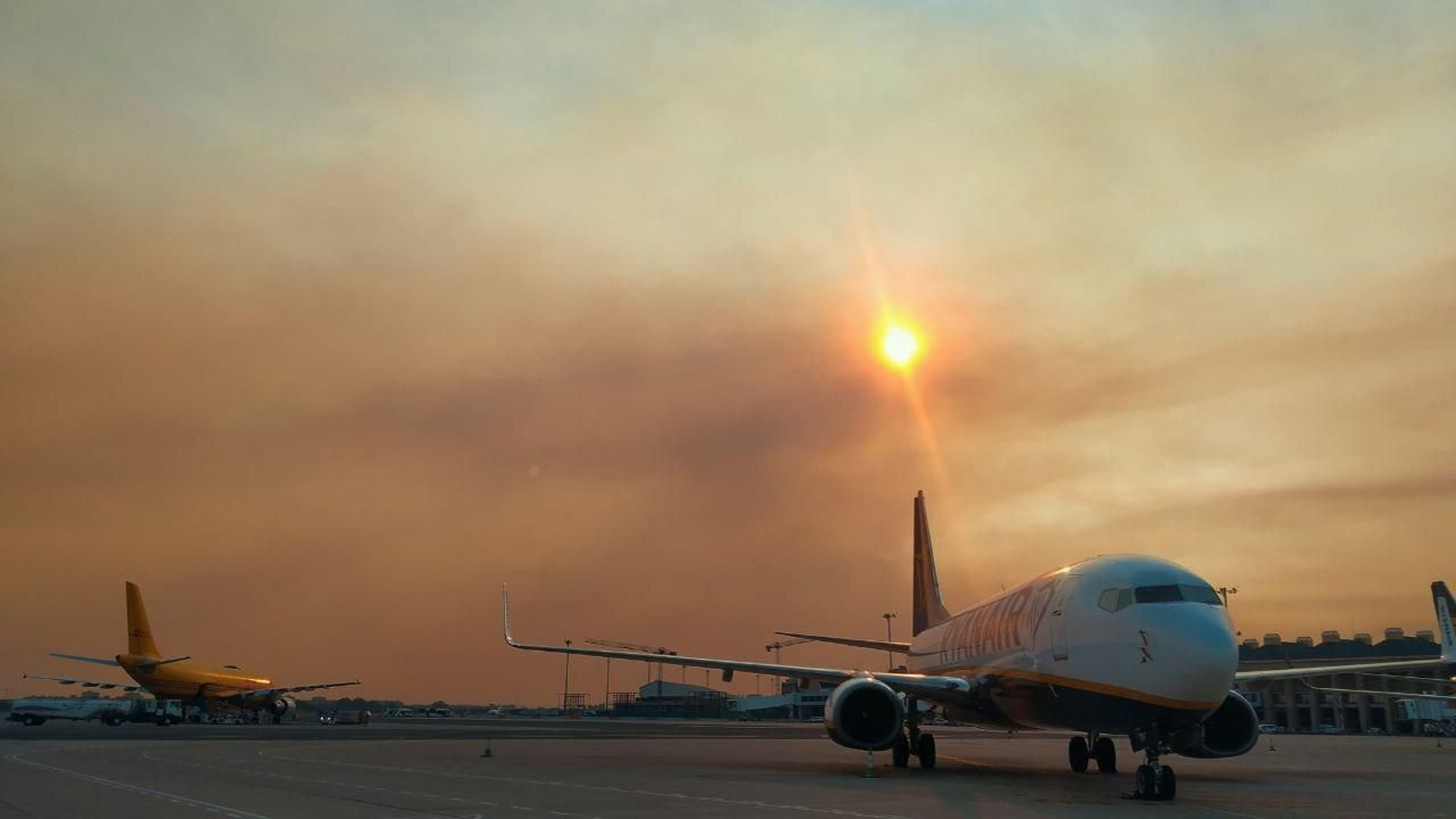 Pista del aeropuerto de Sevilla.