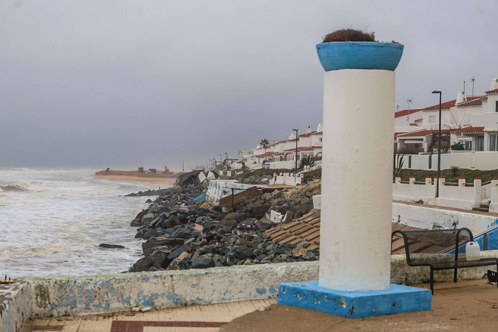 Fotografías de las zonas más perjudicadas de Matalascañas tras los últimos temporales