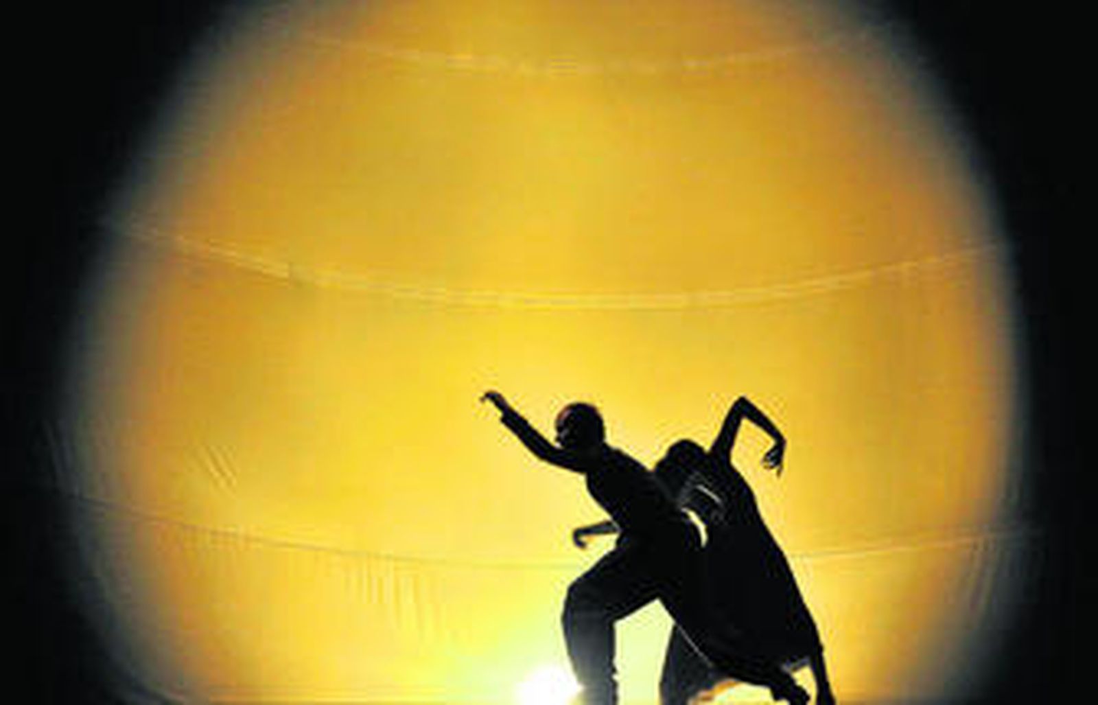 María Pagés y el bailarín Sidi Larbi Cherkaoui estrenaron este espectáculo el pasado octubre en Singapur.